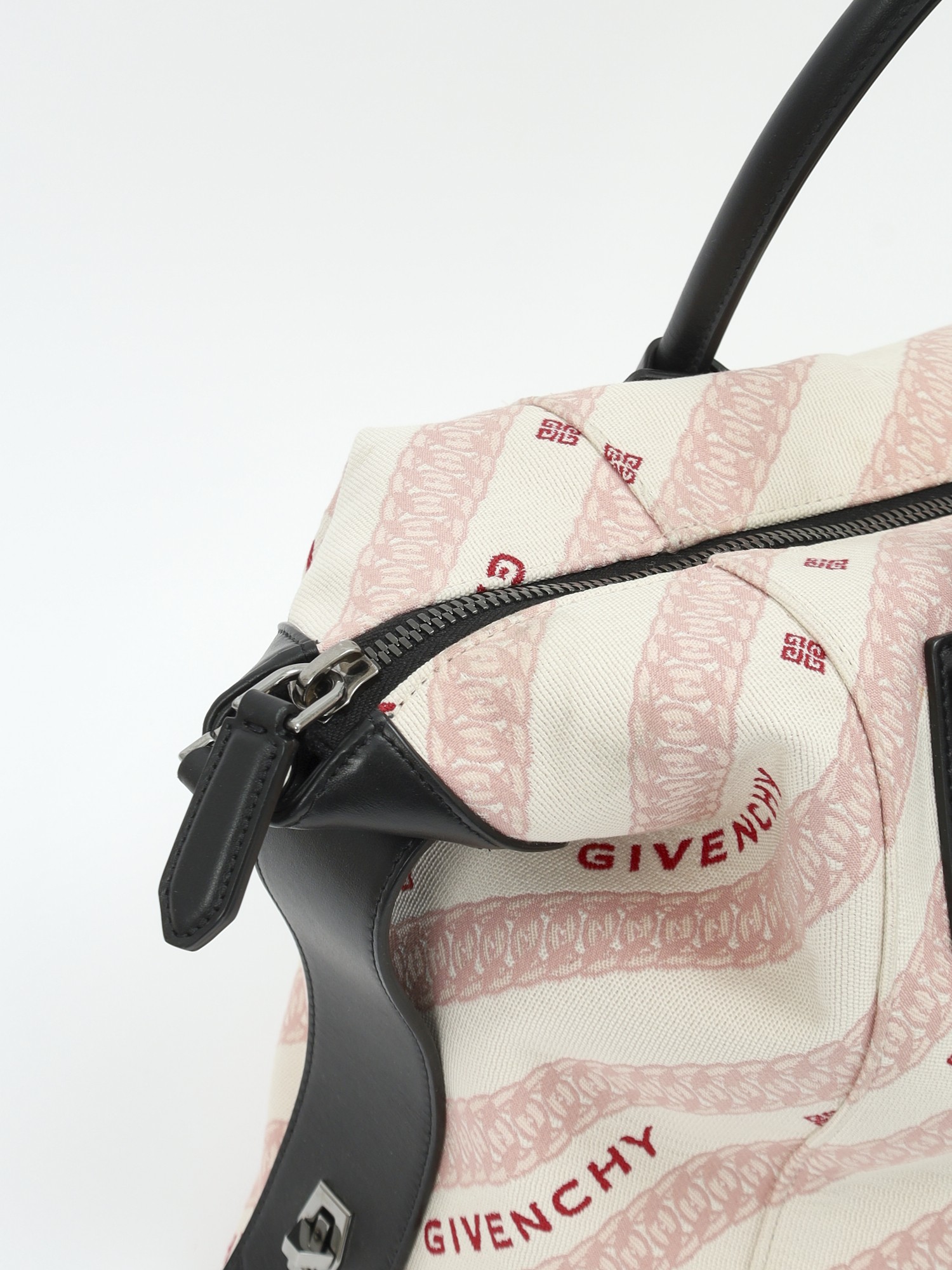Givenchy Antigona  5