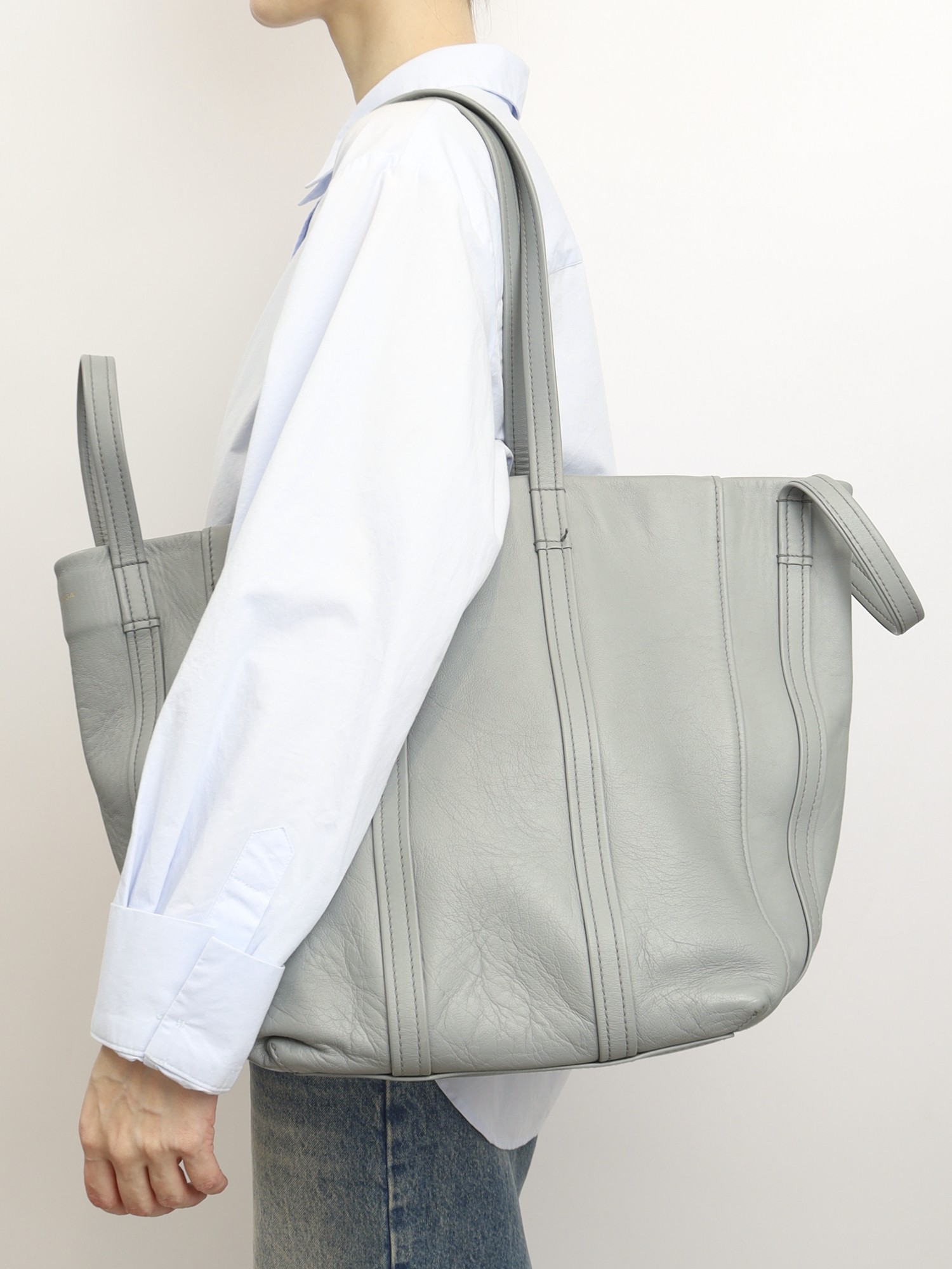 Balenciaga Everyday  2