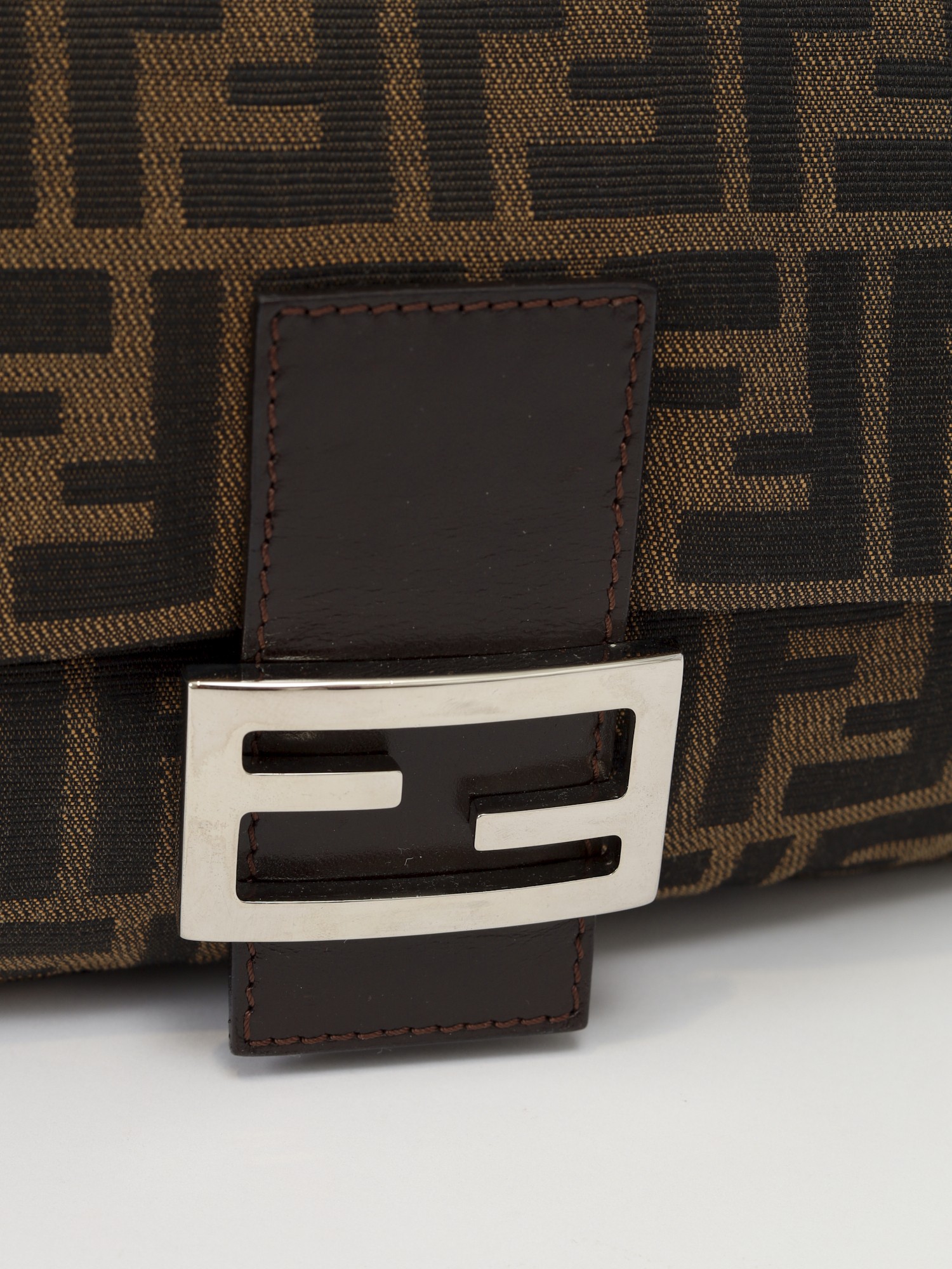 Fendi Baguette 5