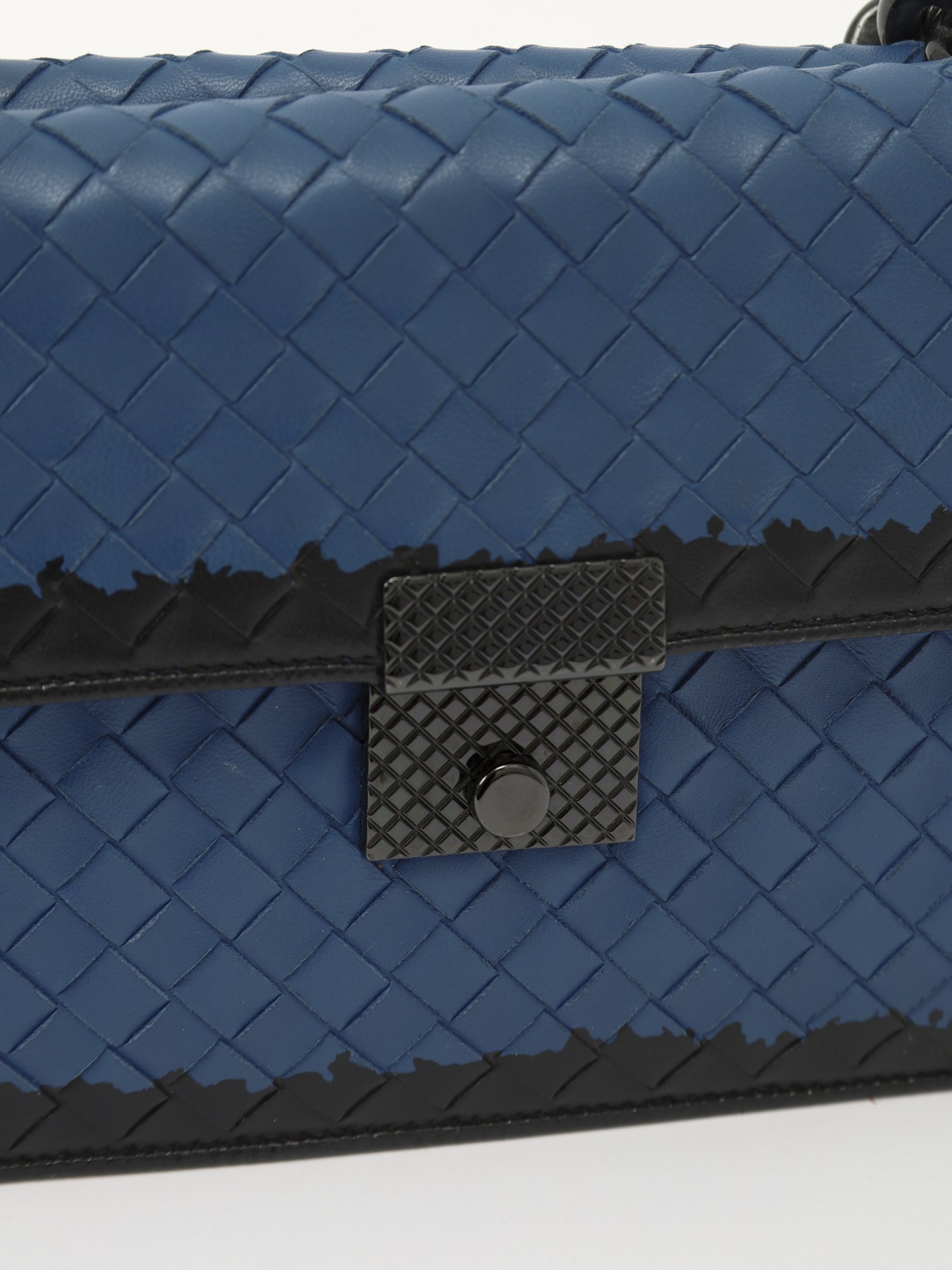 Bottega Veneta Leather Bag 5