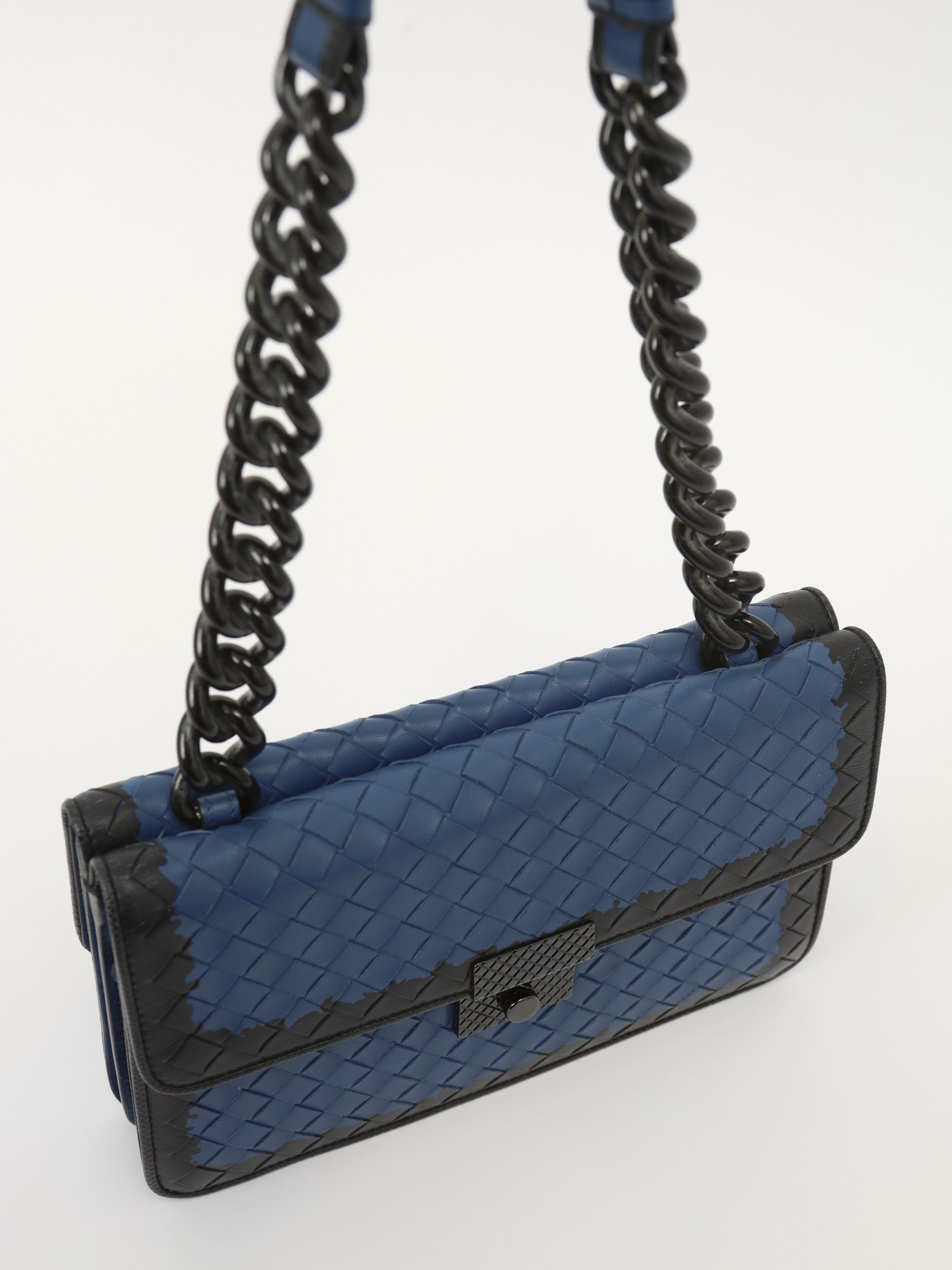 Bottega Veneta Leather Bag 4