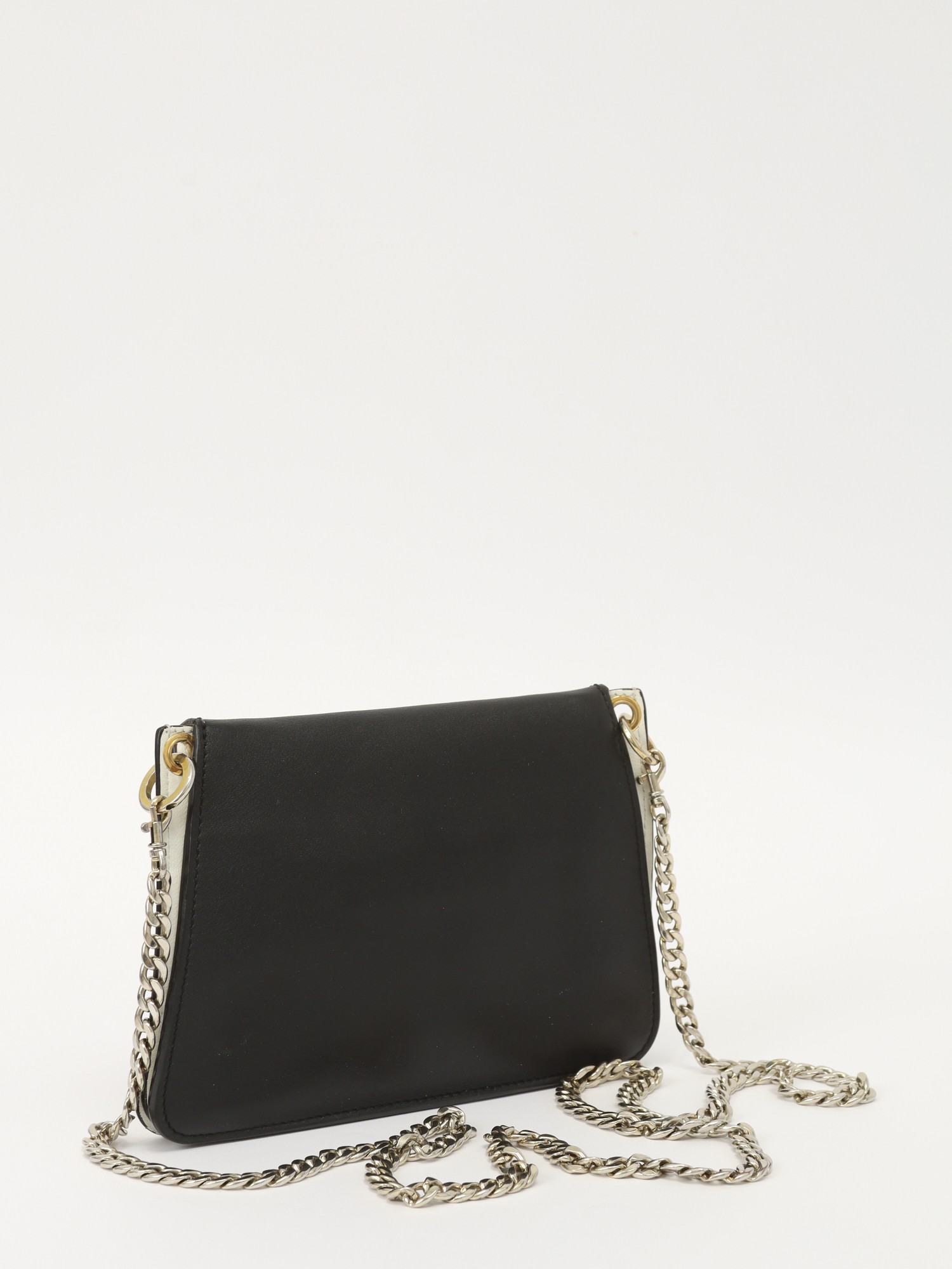 JW Anderson Pierce  3