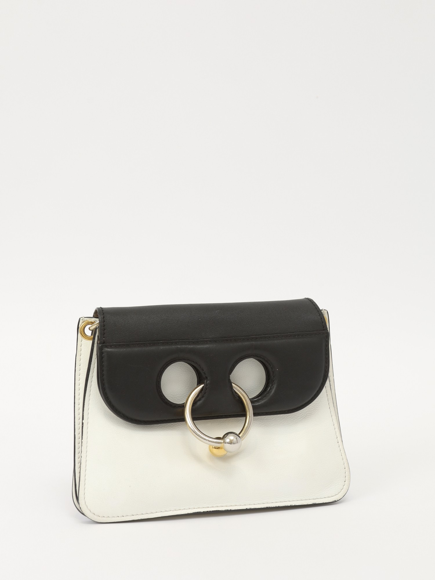 JW Anderson Pierce  2