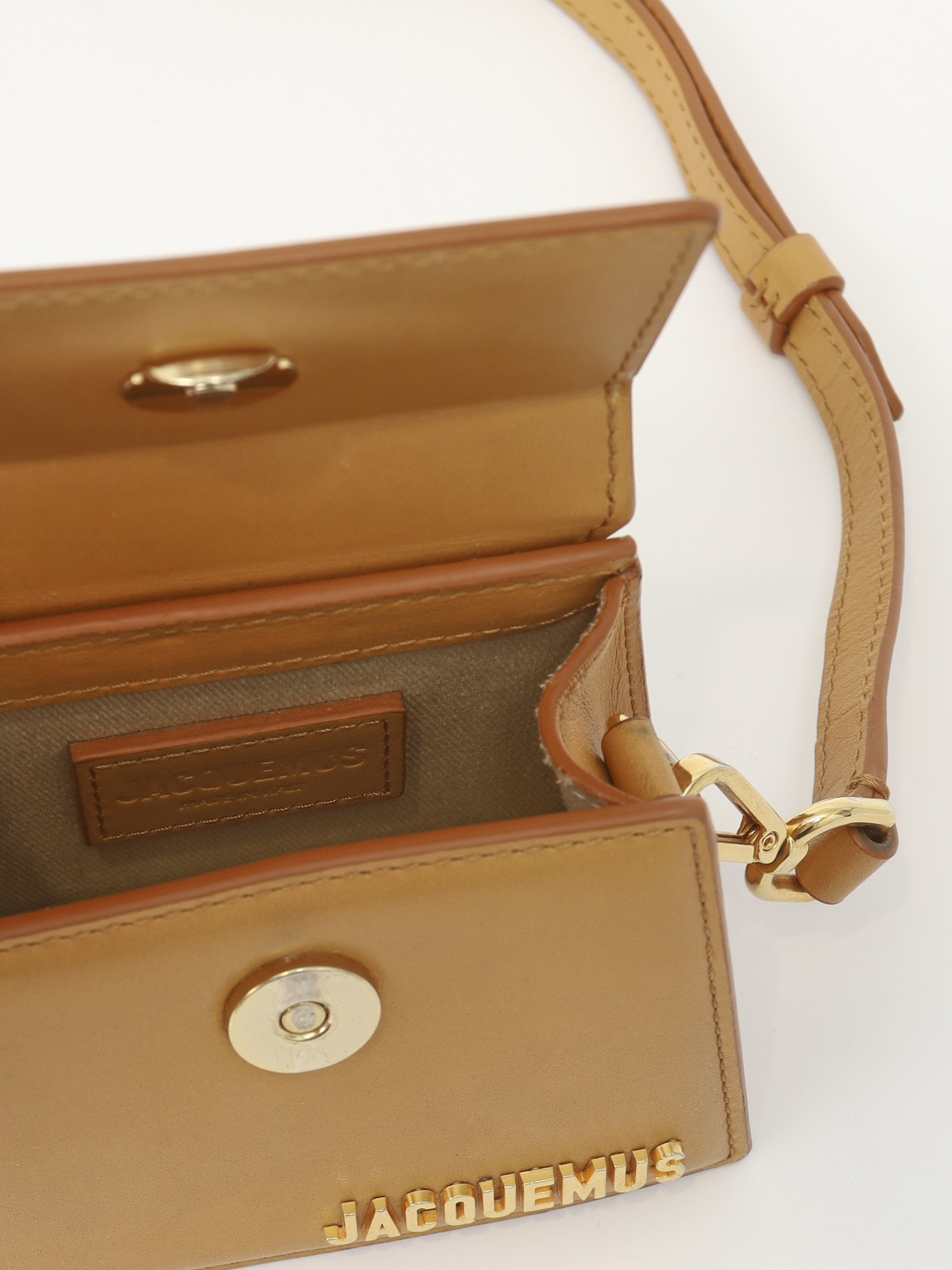 Jacquemus Le Chiquito 11