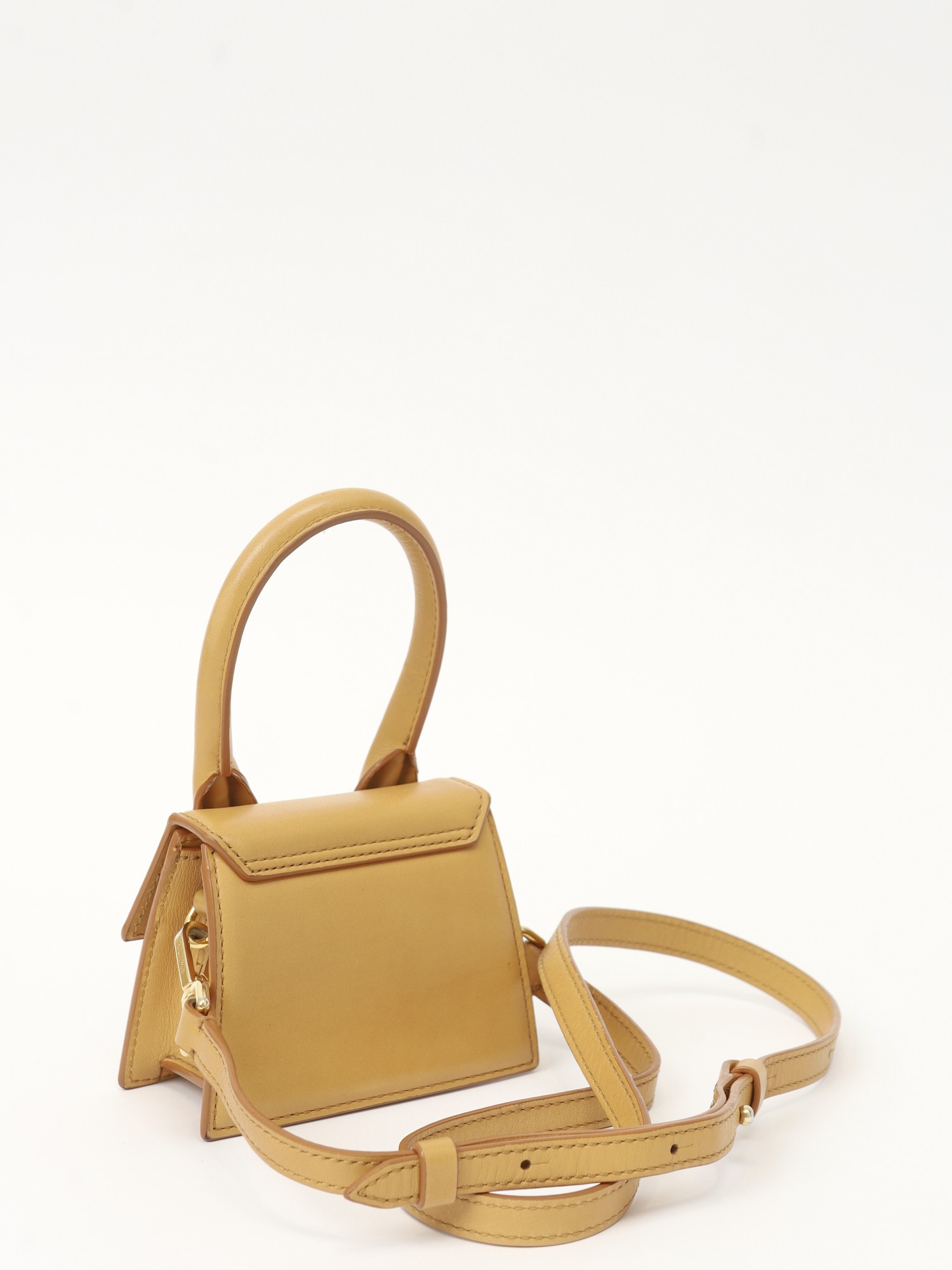 Jacquemus Le Chiquito 3