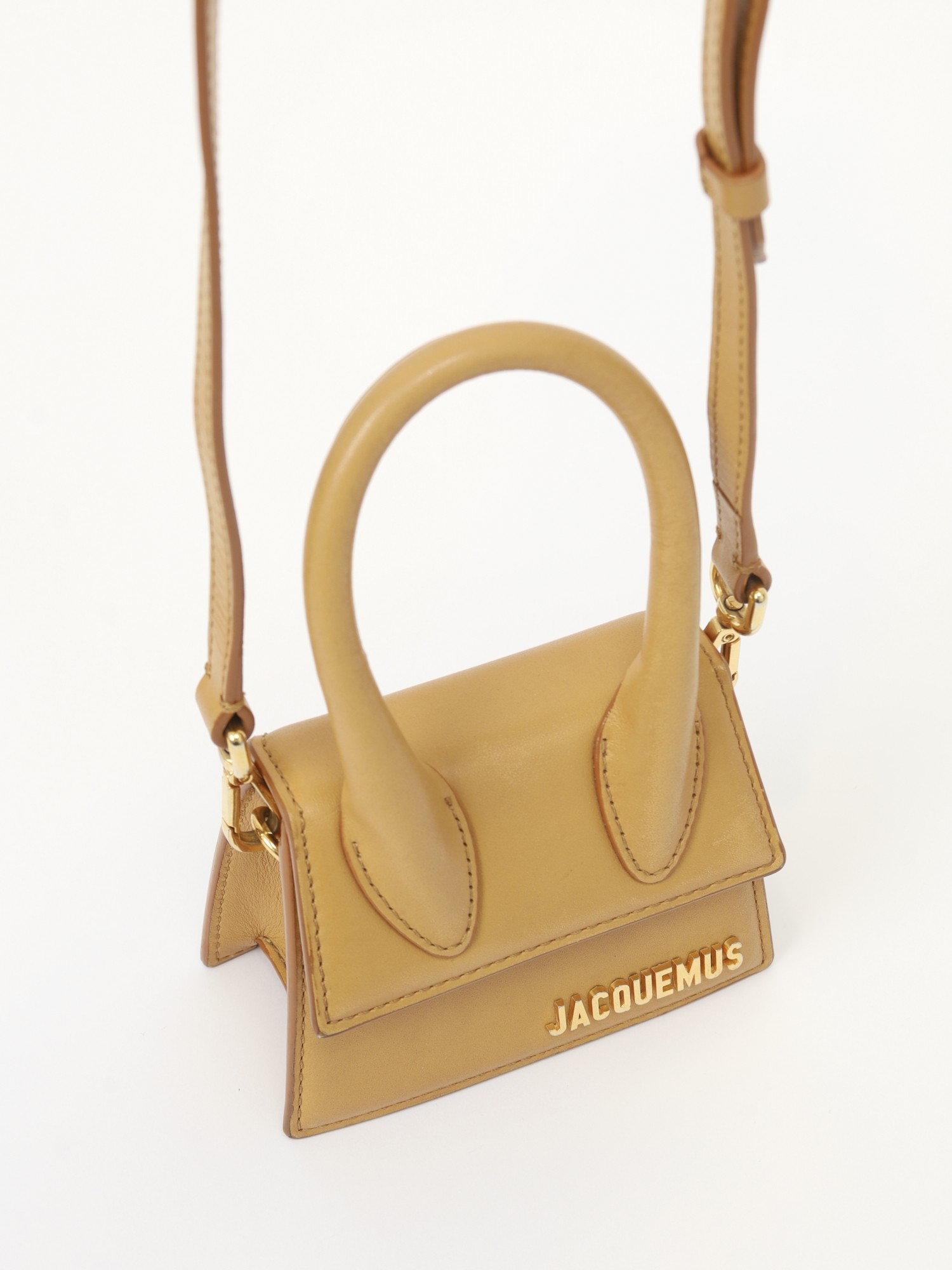 Jacquemus Le Chiquito 4