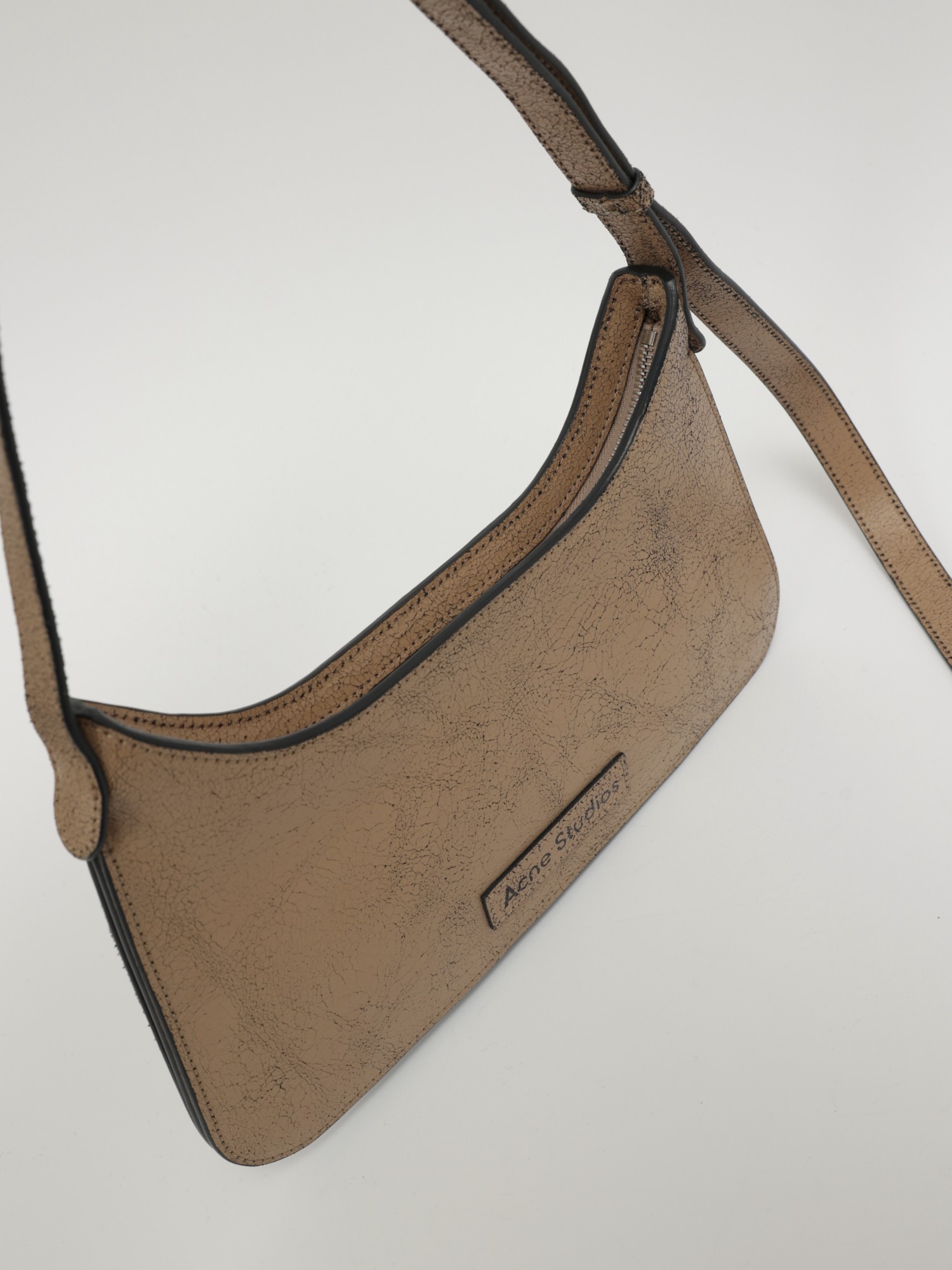 Acne Studios Platt  5
