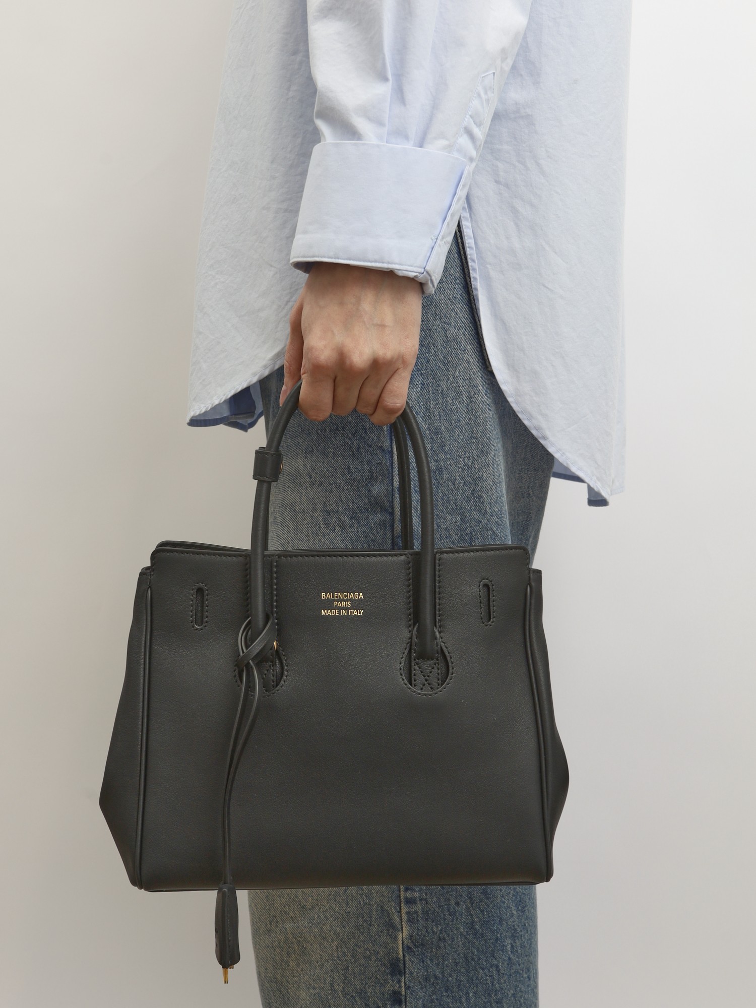 Balenciaga Hampton 1