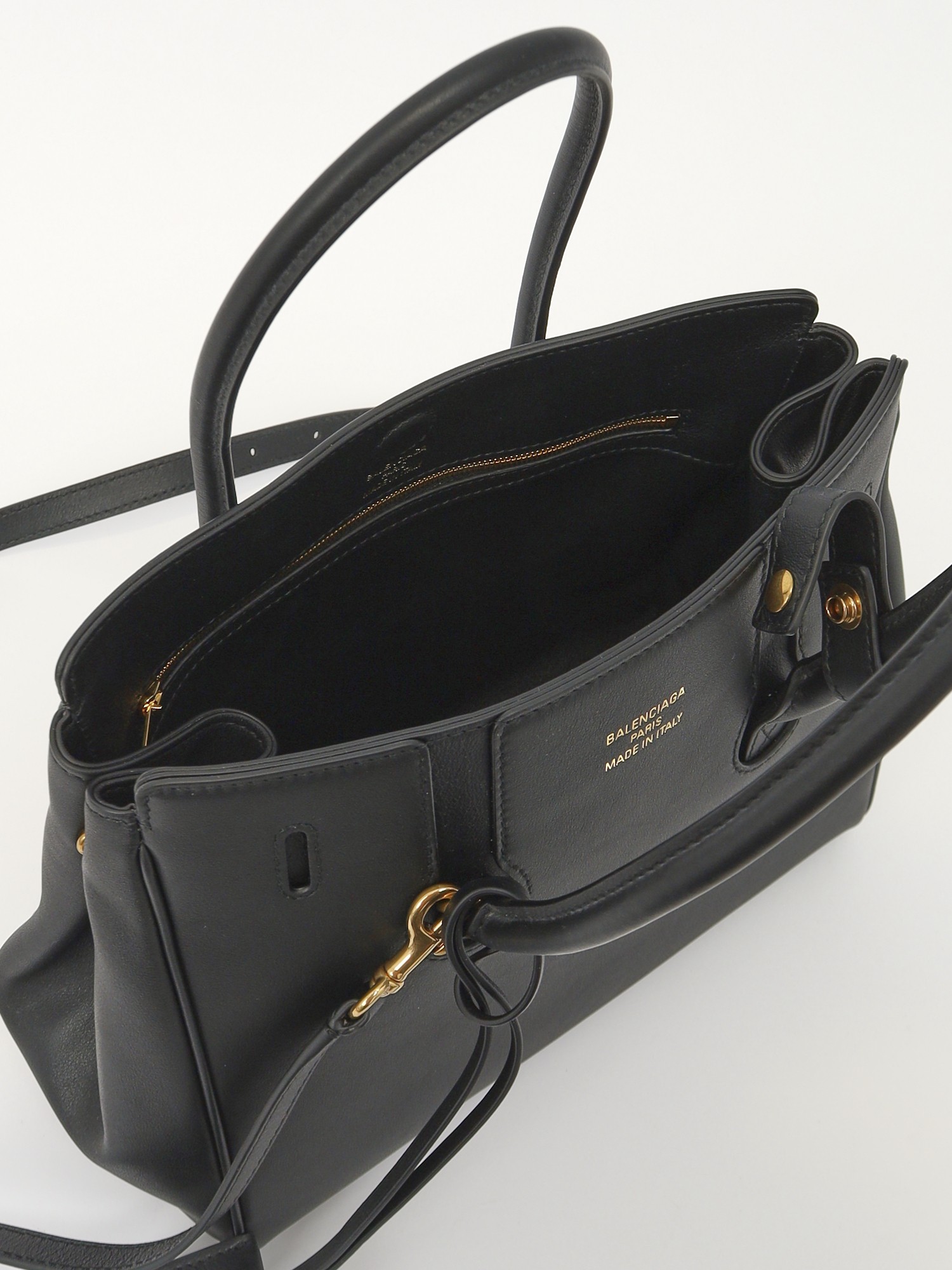 Balenciaga Hampton 10