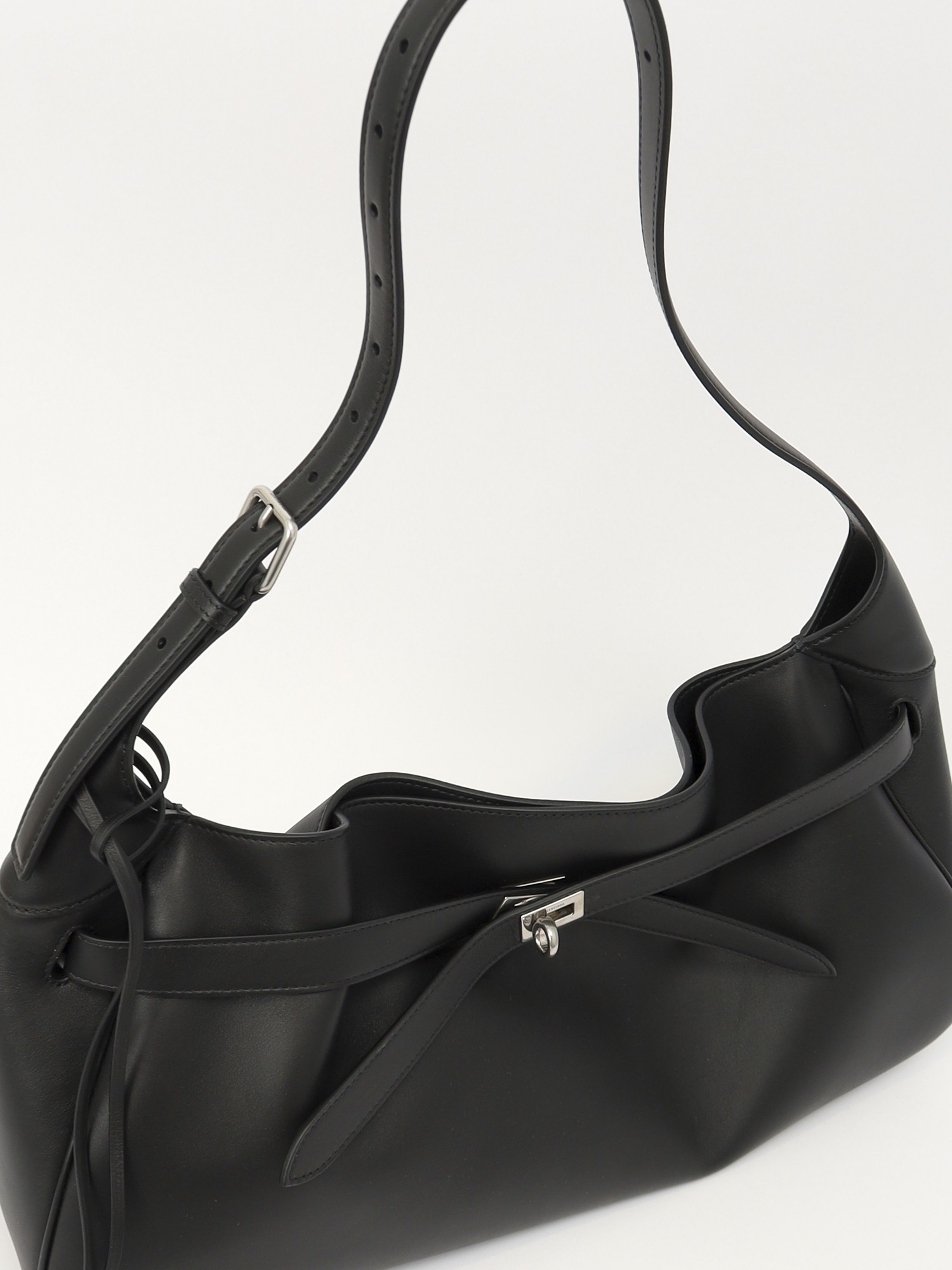 Balenciaga Bel Air 4