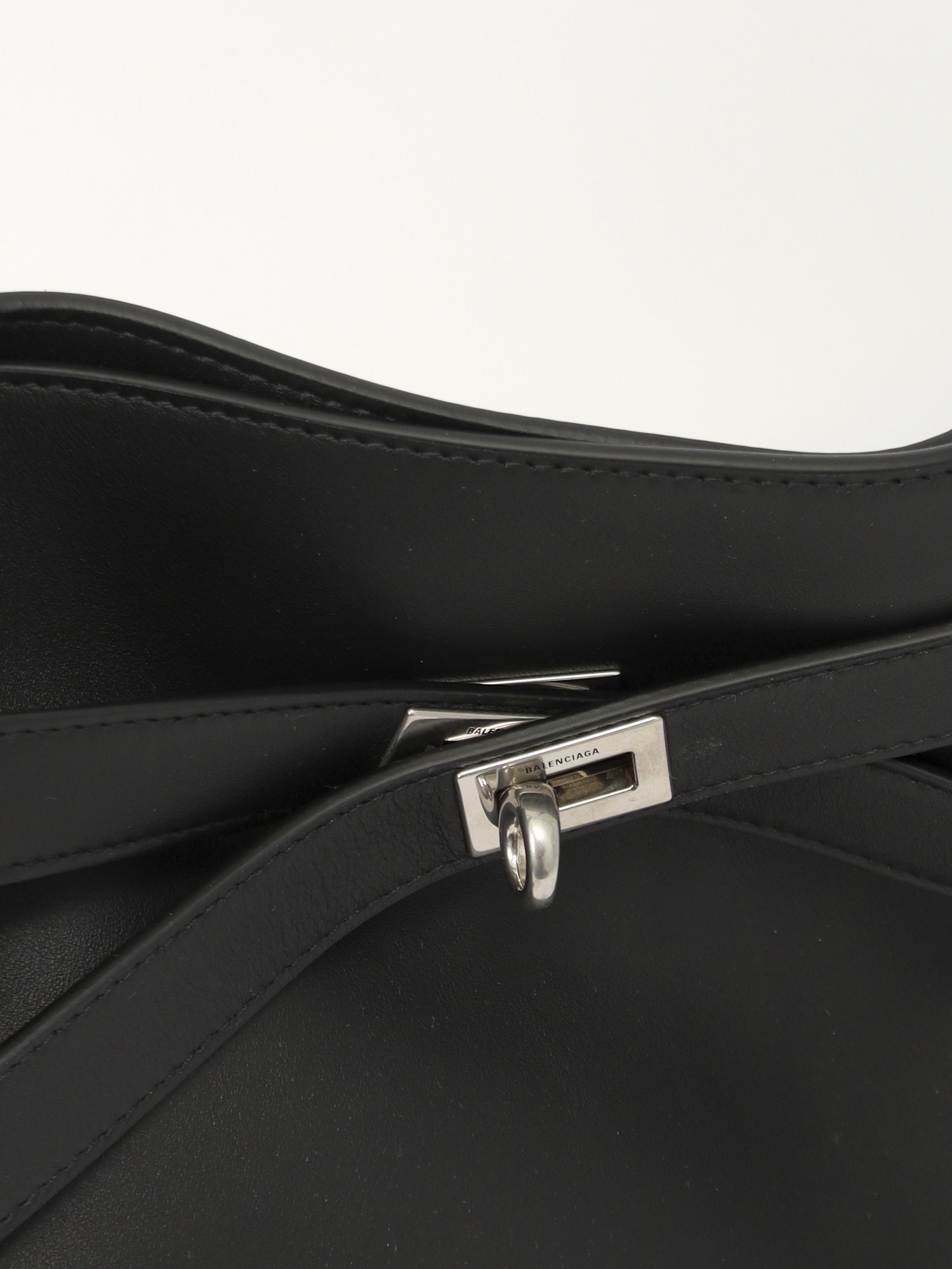 Balenciaga Bel Air 5