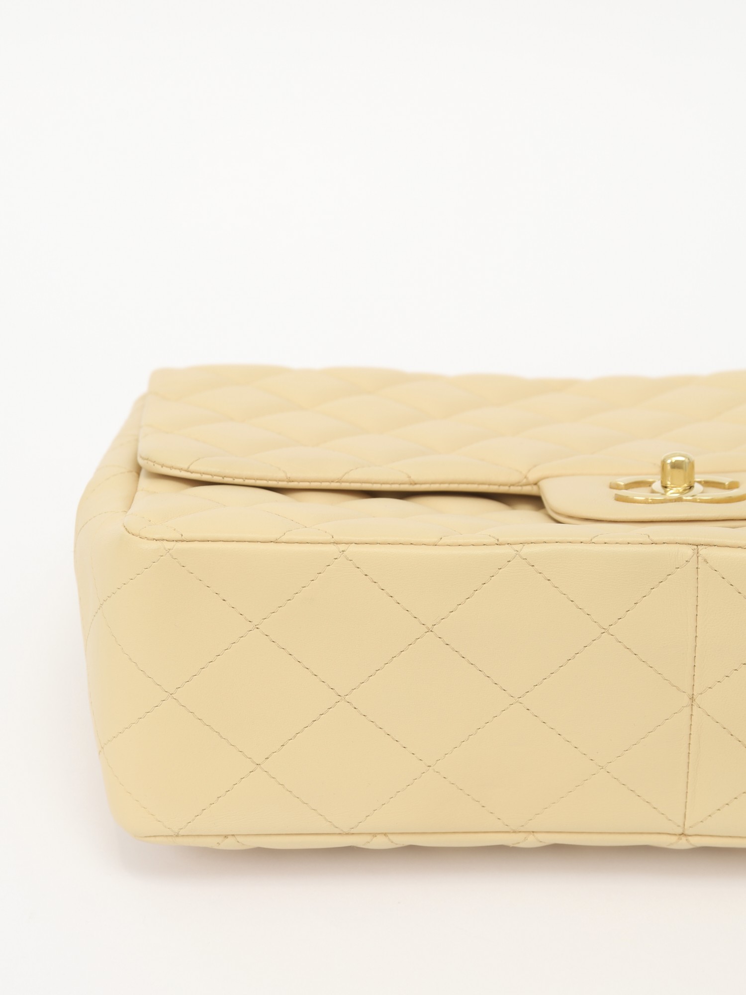 Chanel Timeless Classic 6