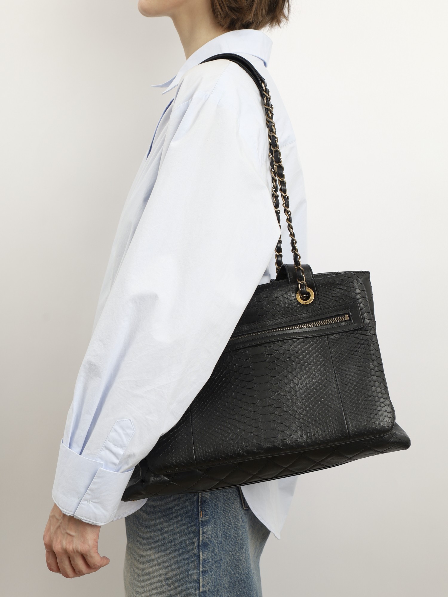 Chanel Leather Bag  1