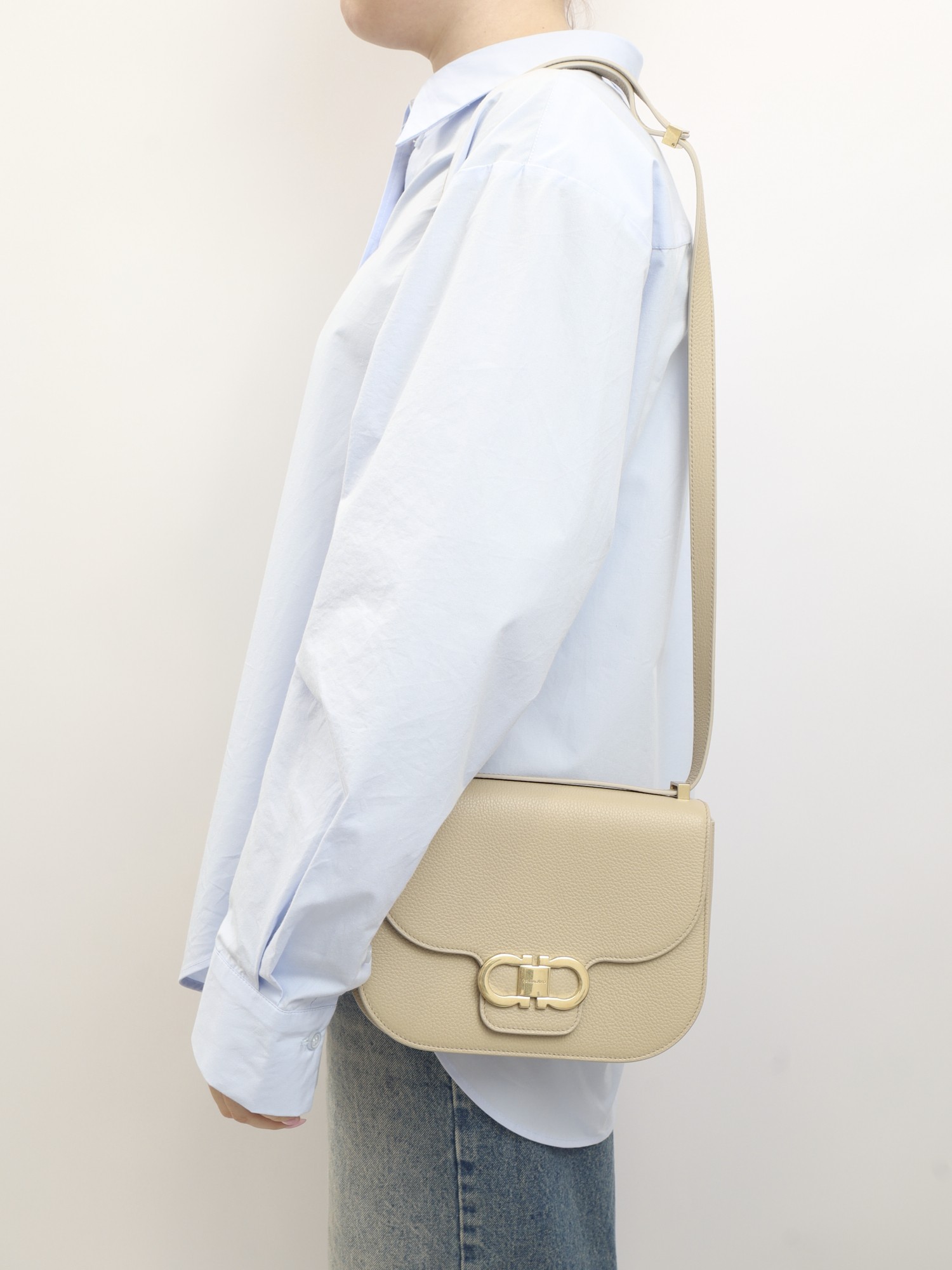 Salvatore Ferragamo Gancini 1