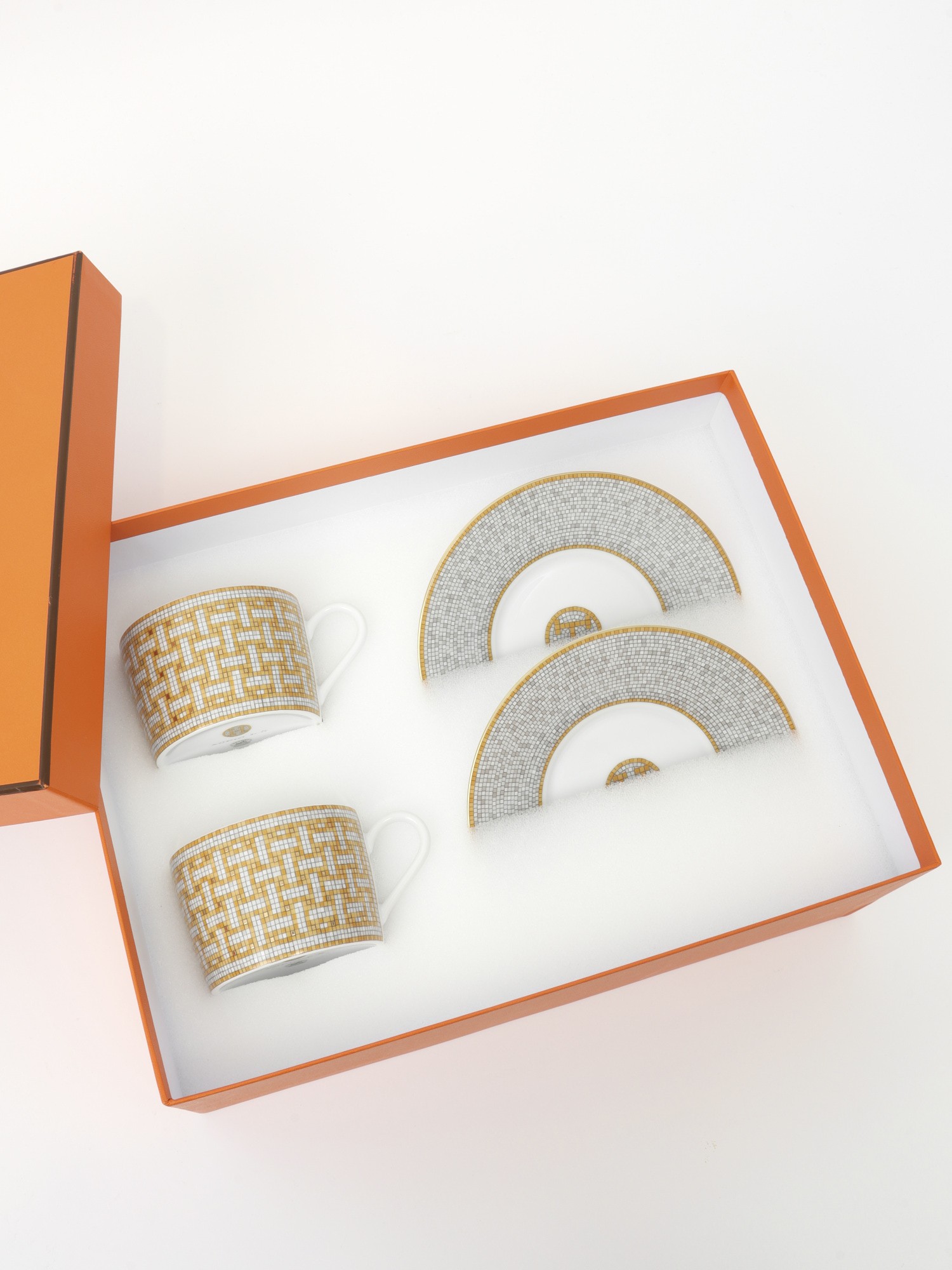 Hermes Set of cups  1