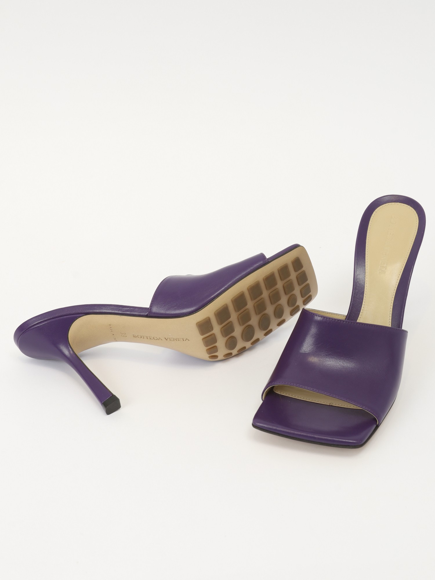 Bottega Veneta Shoes 39 10