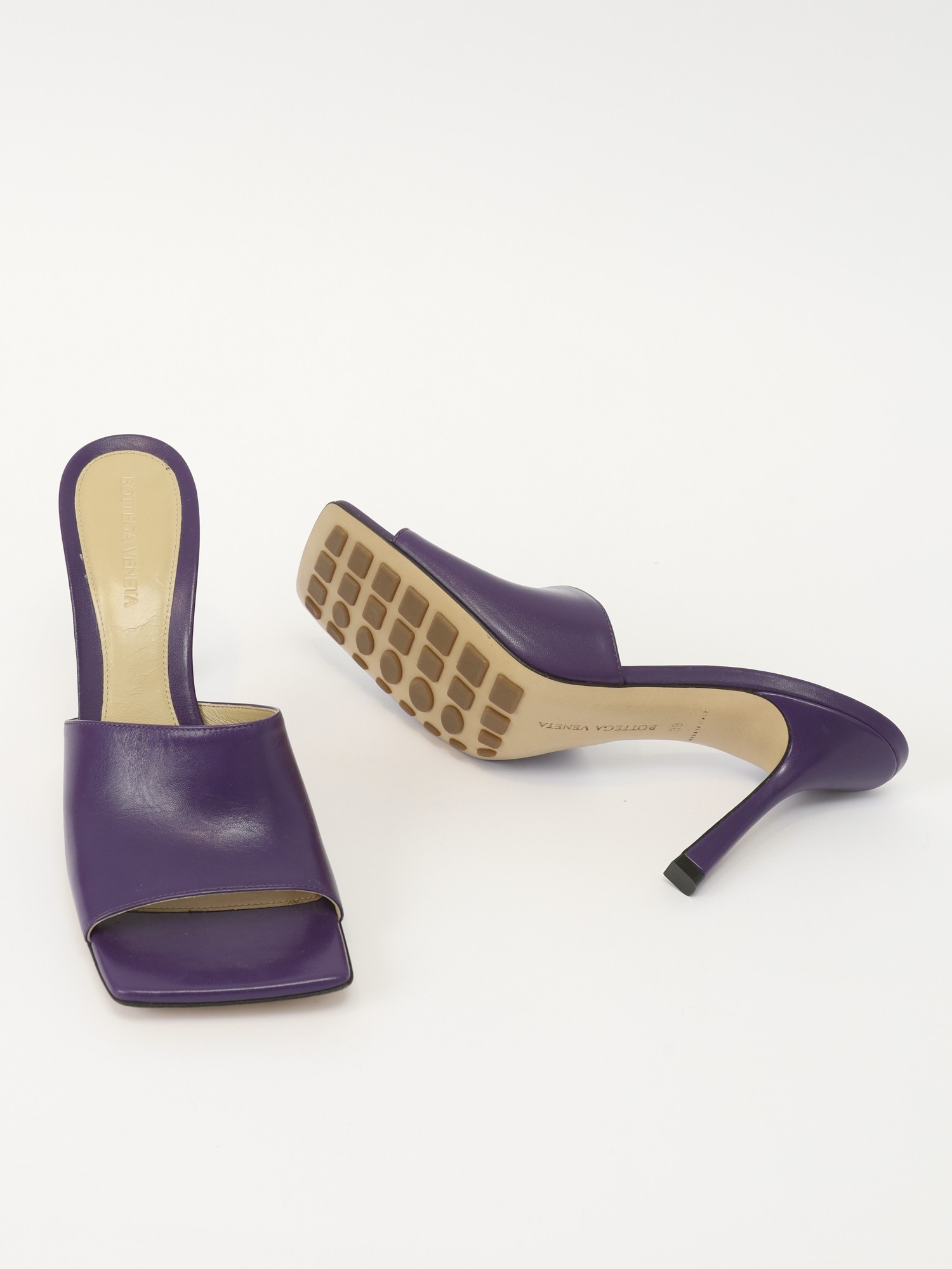 Bottega Veneta Shoes 39 9