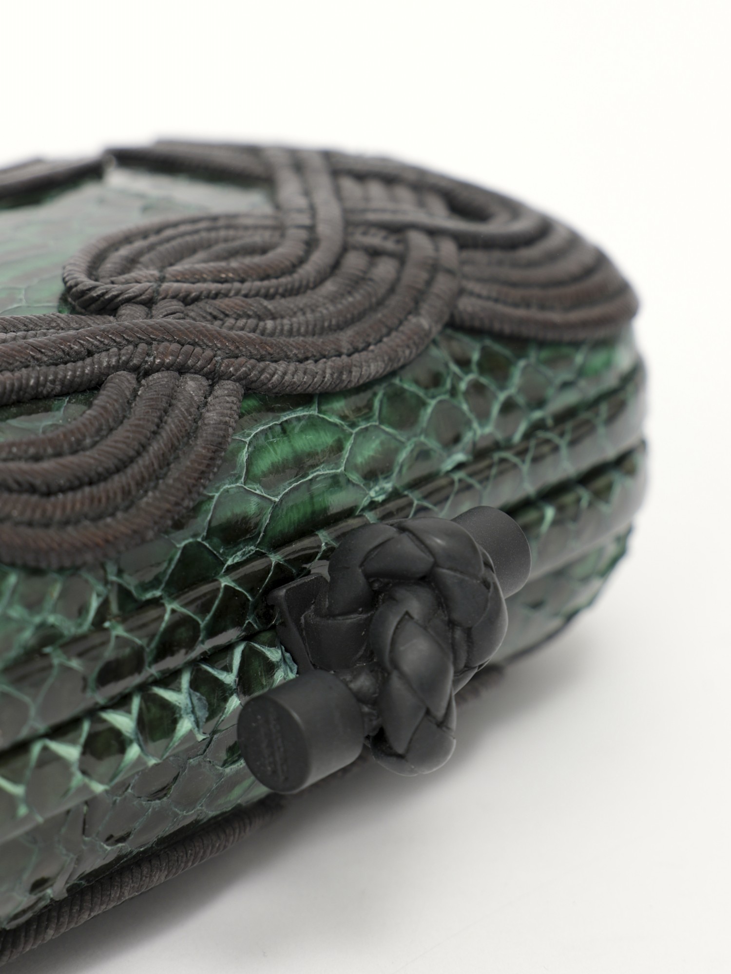 Bottega Veneta Knot 5