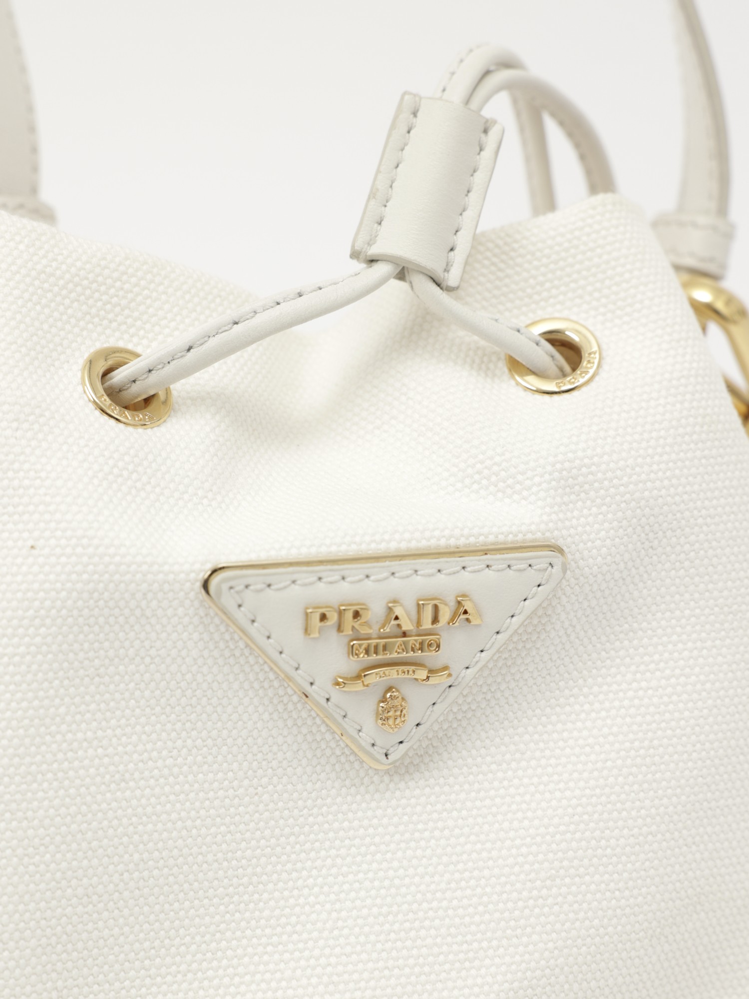 Prada Raffia Bag  5