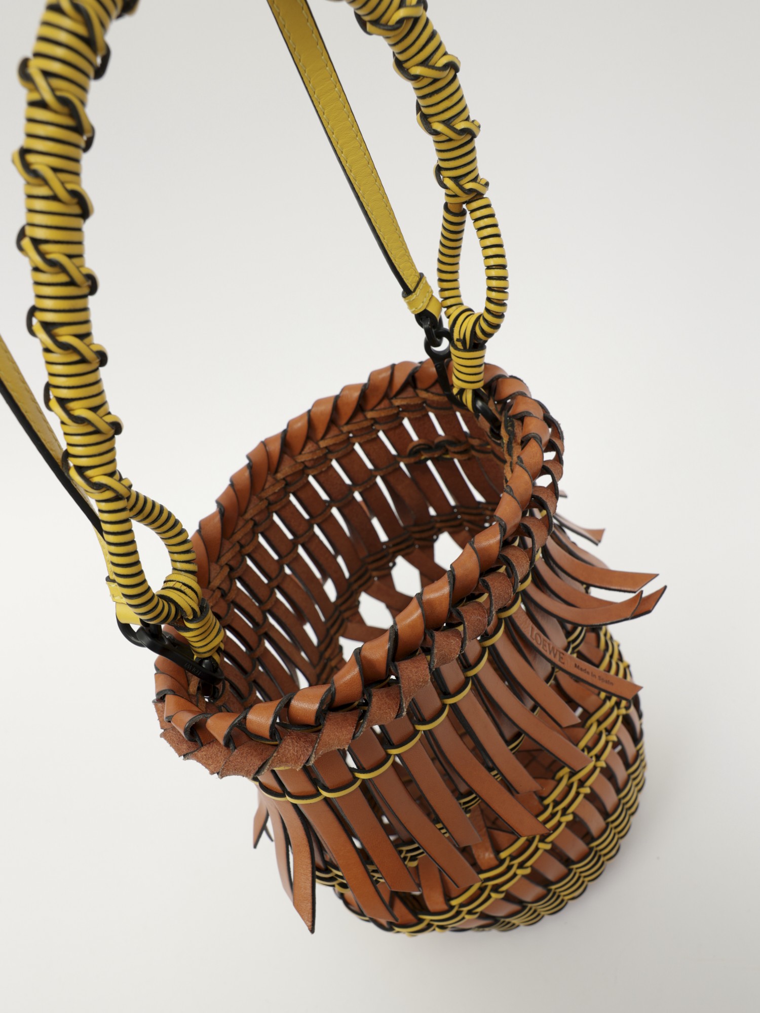 Loewe Bucket Fringes 4