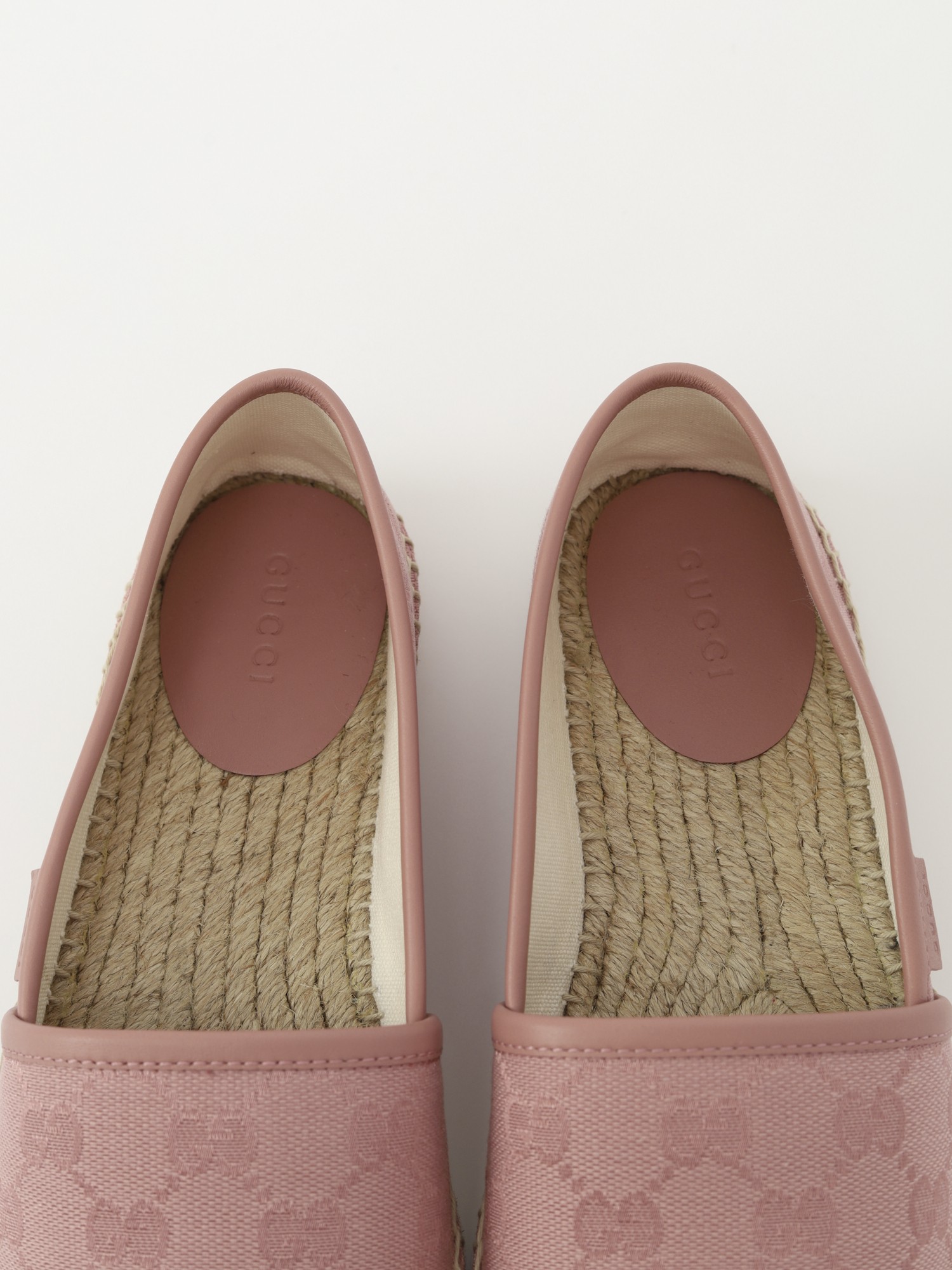 Gucci Shoes 36 7