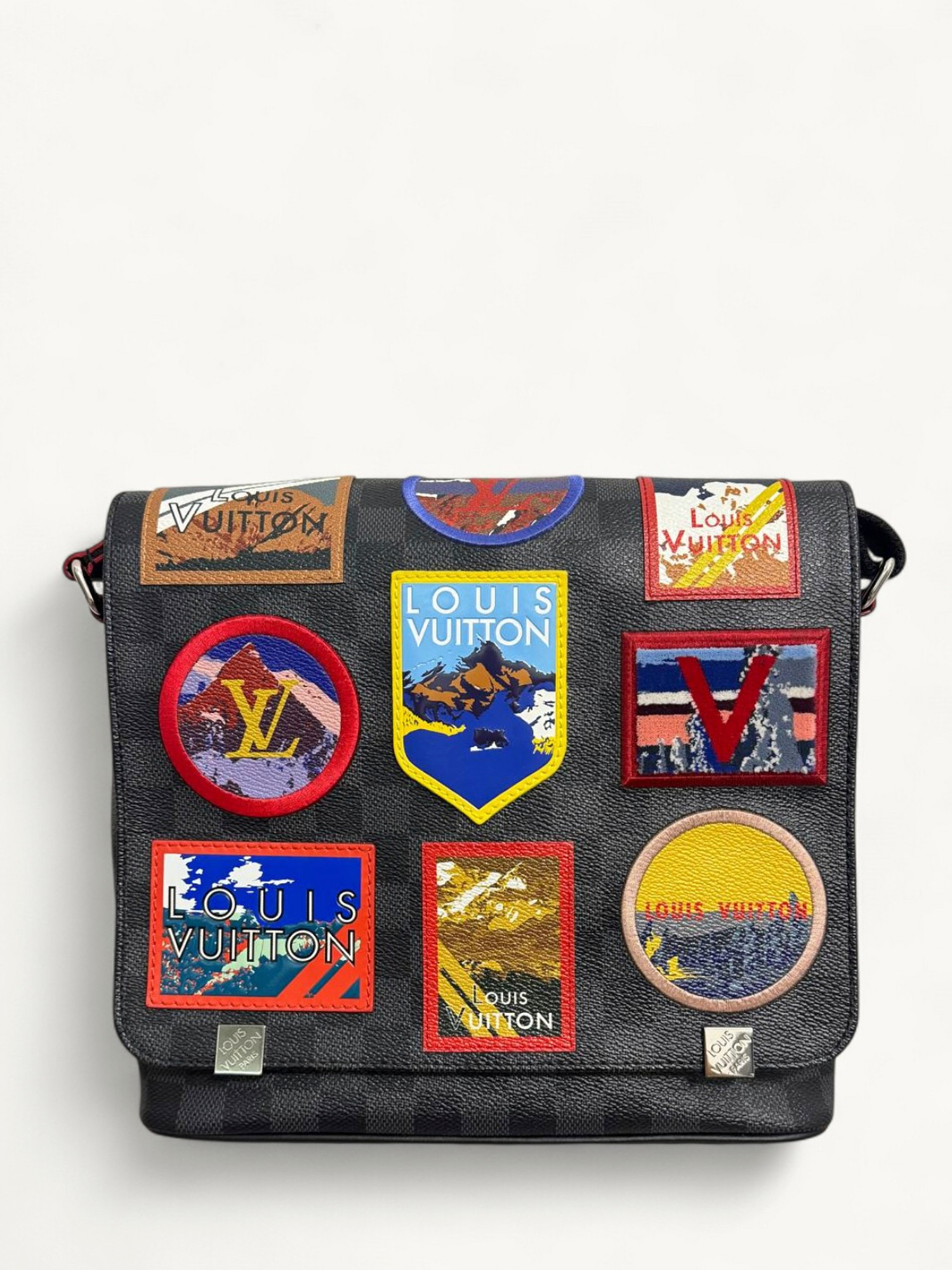 Сумки Louis Vuitton District изображение #1