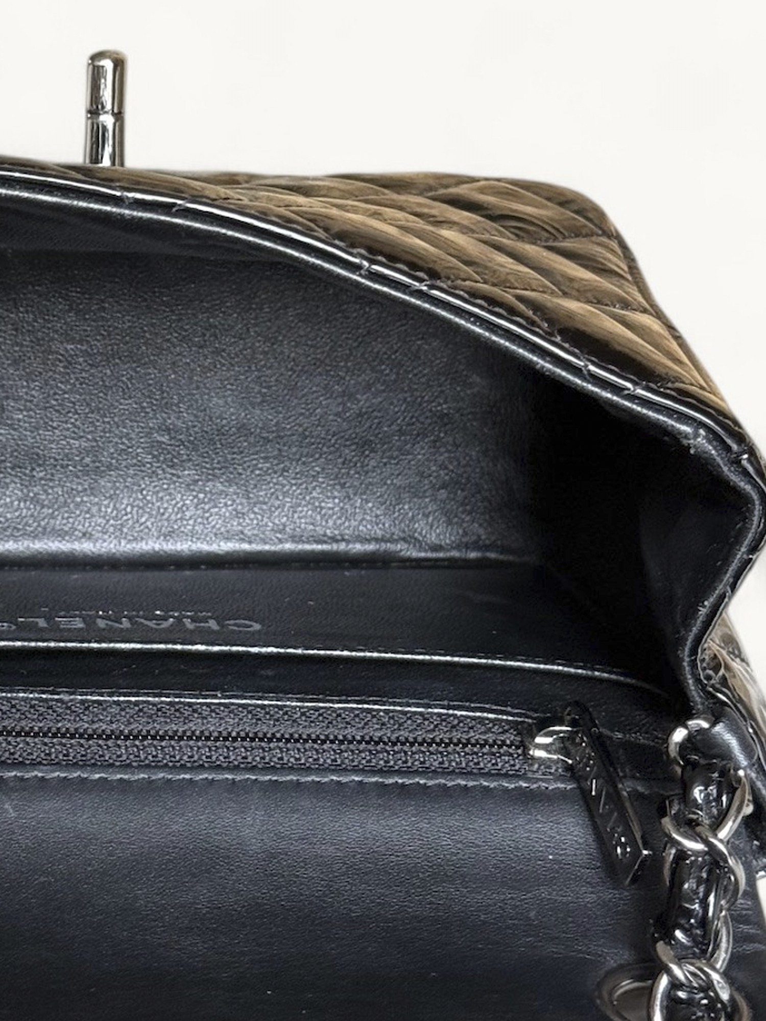 Chanel Timeless Classic 4