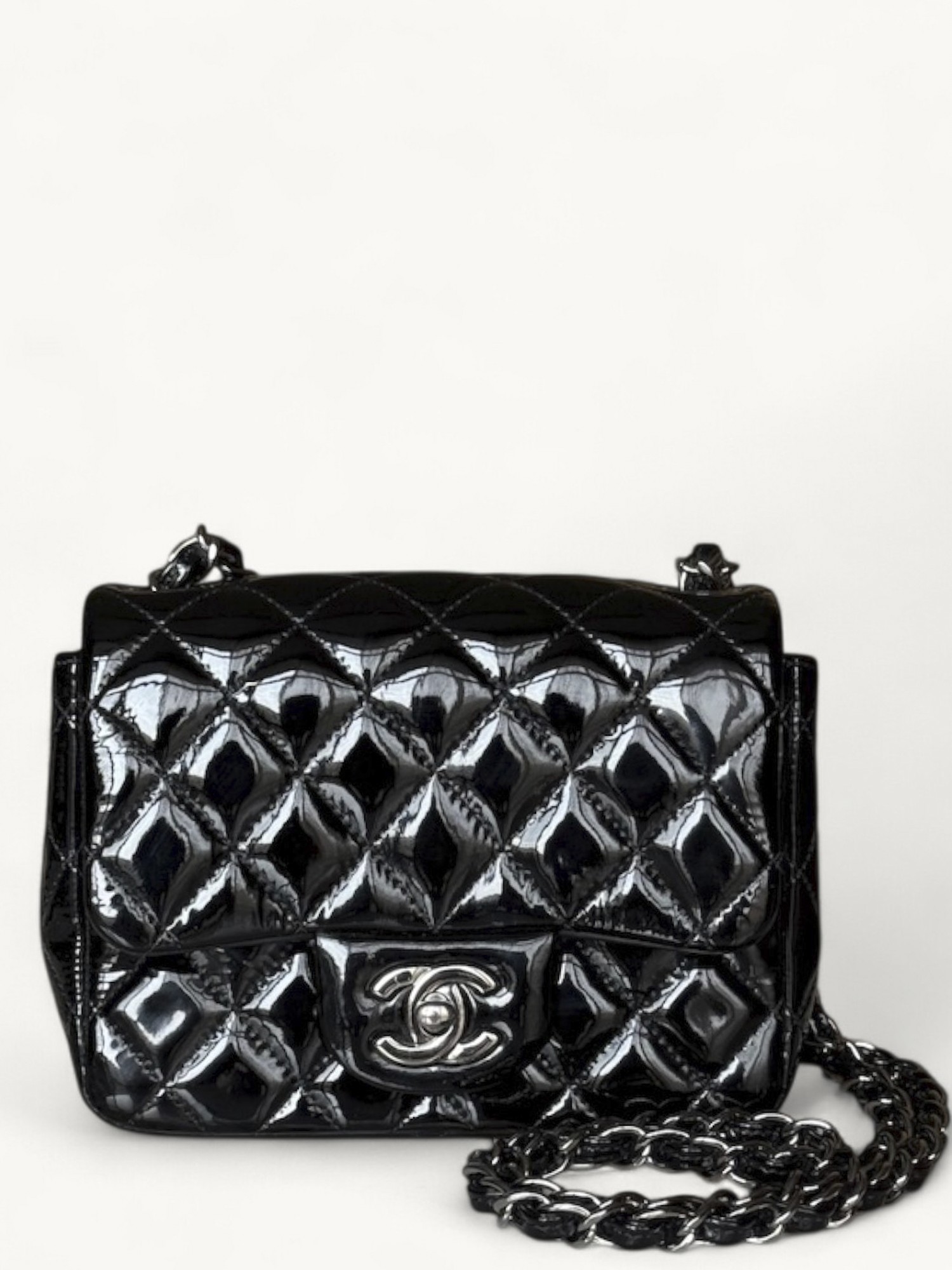 Chanel Timeless Classic 0