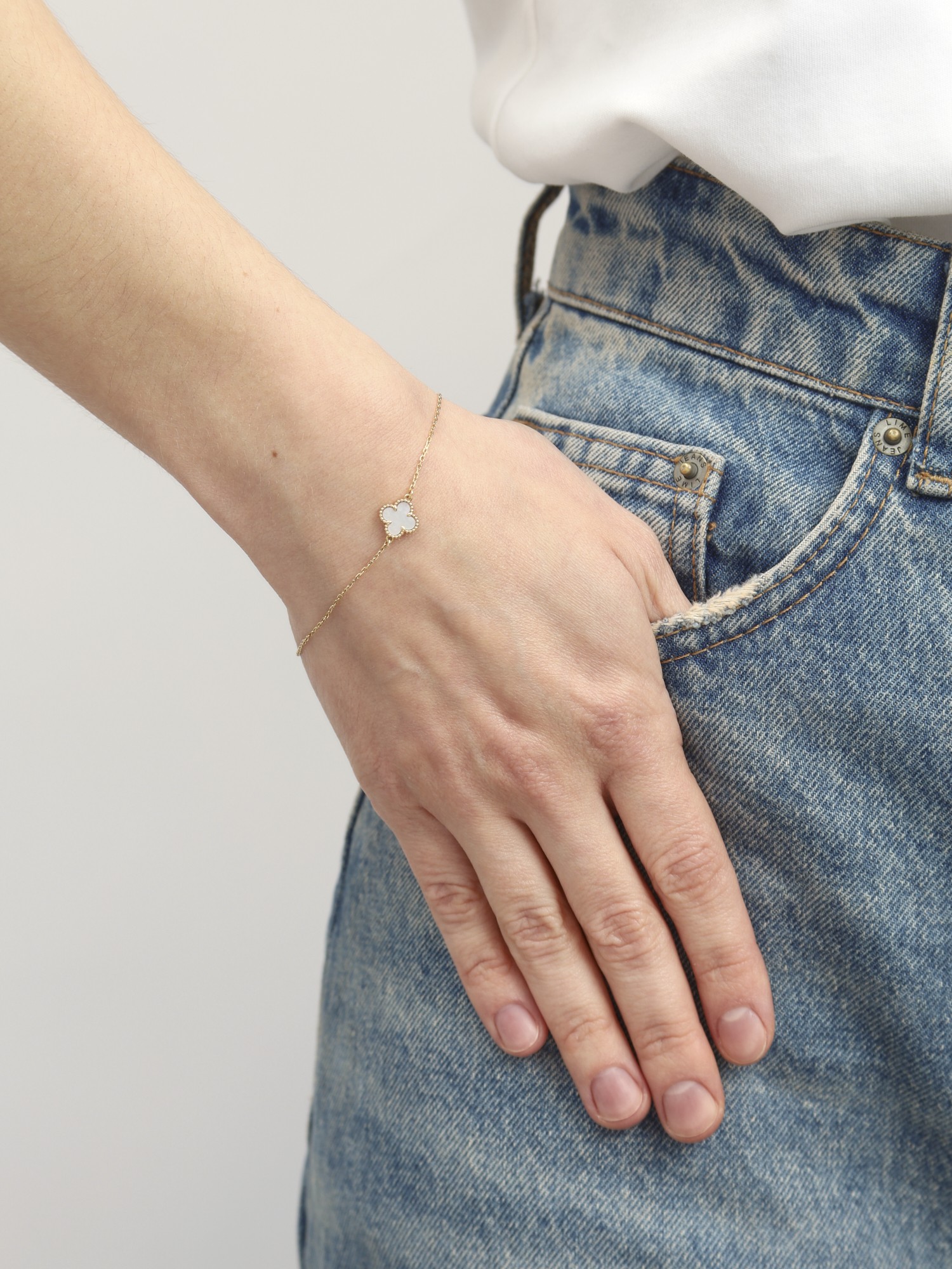 Van Cleef & Arpels Alhambra 1