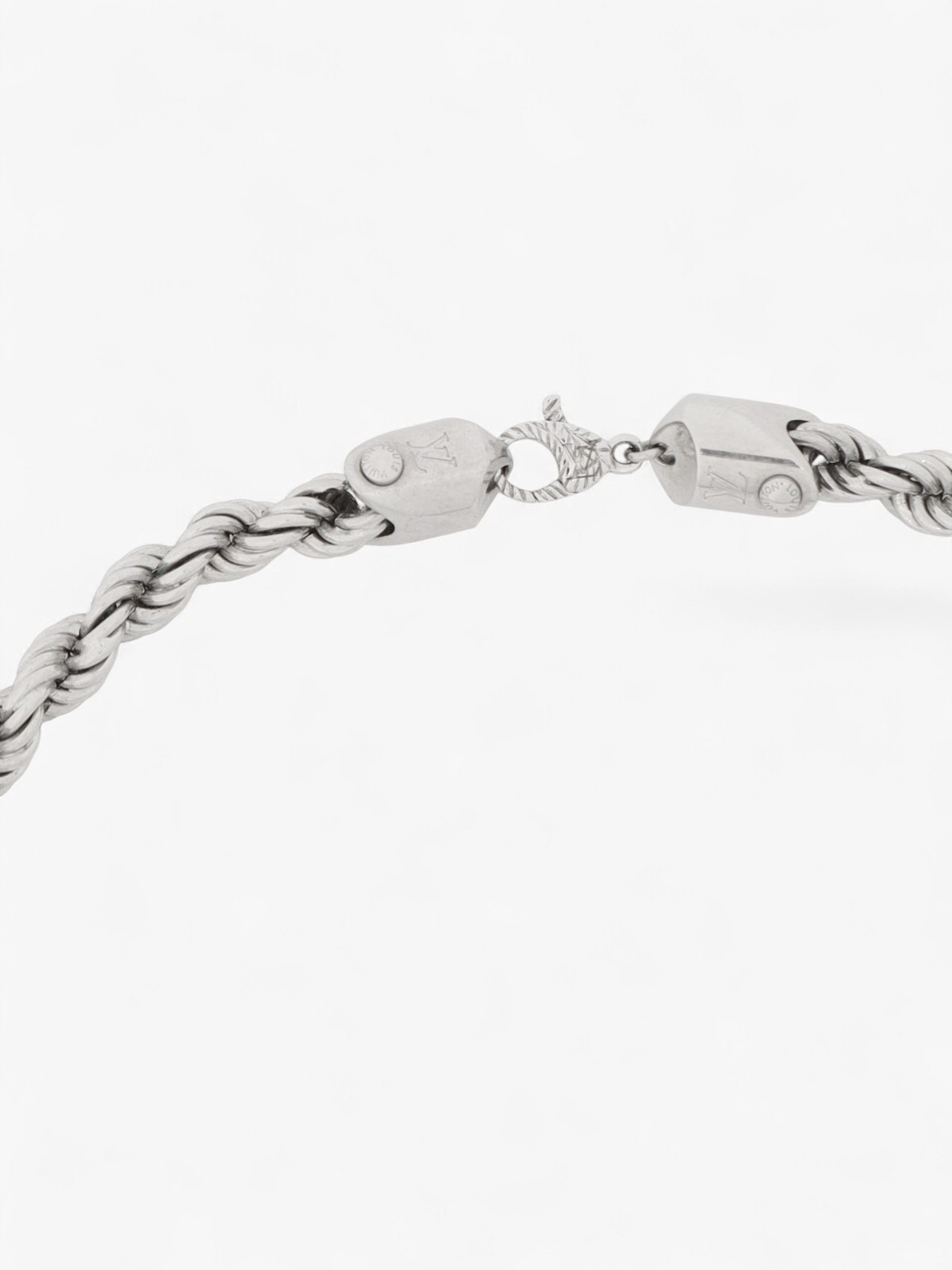 Louis Vuitton Necklace  2