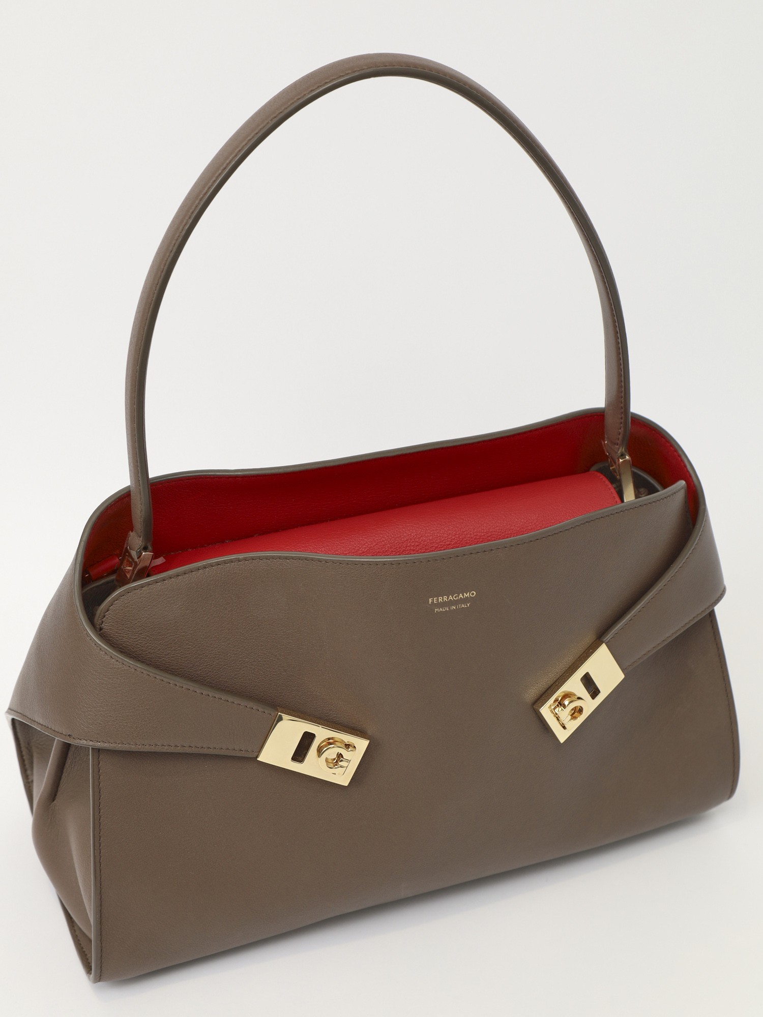 Salvatore Ferragamo Hug  5