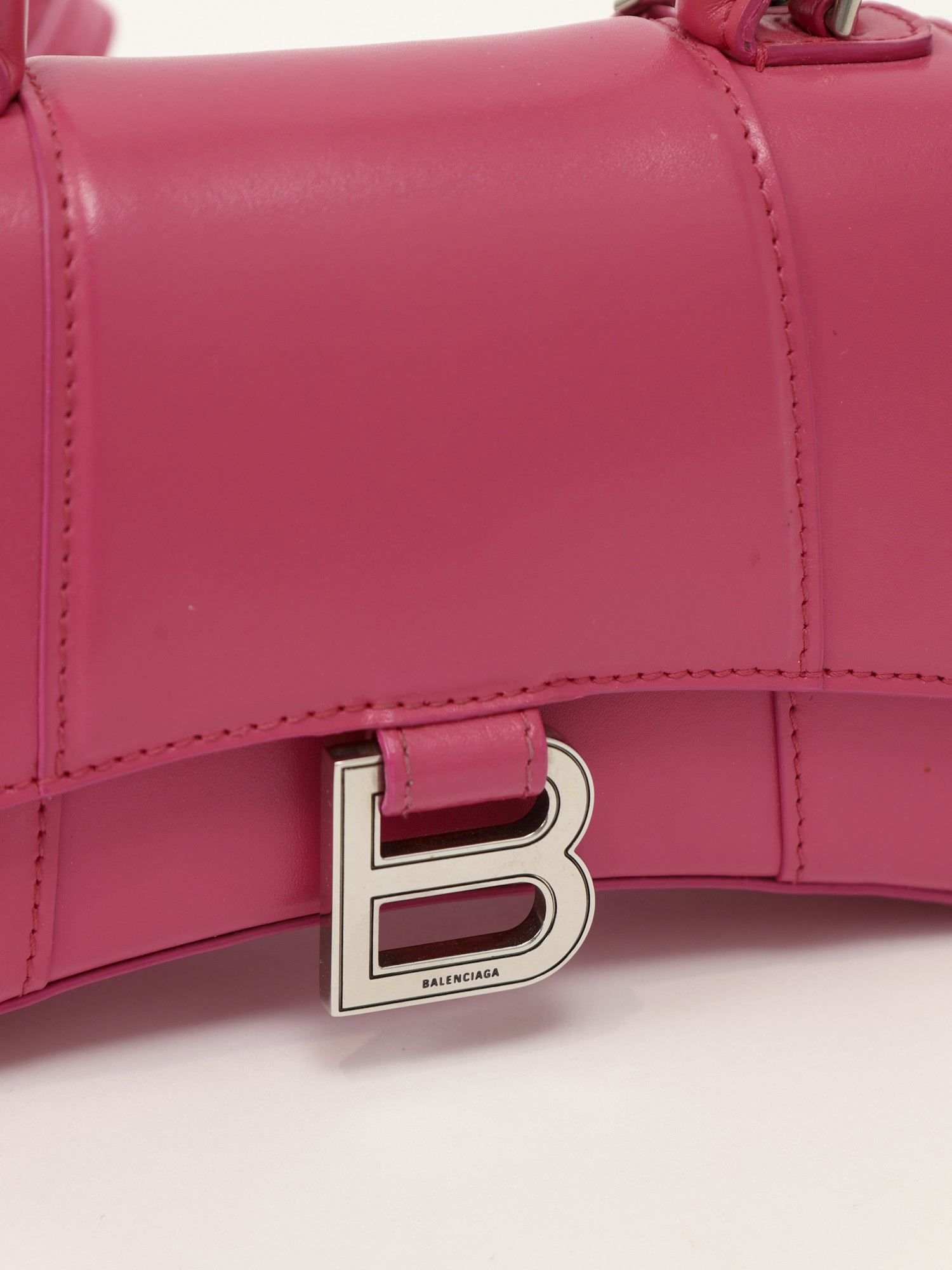 Balenciaga Hourglass 5