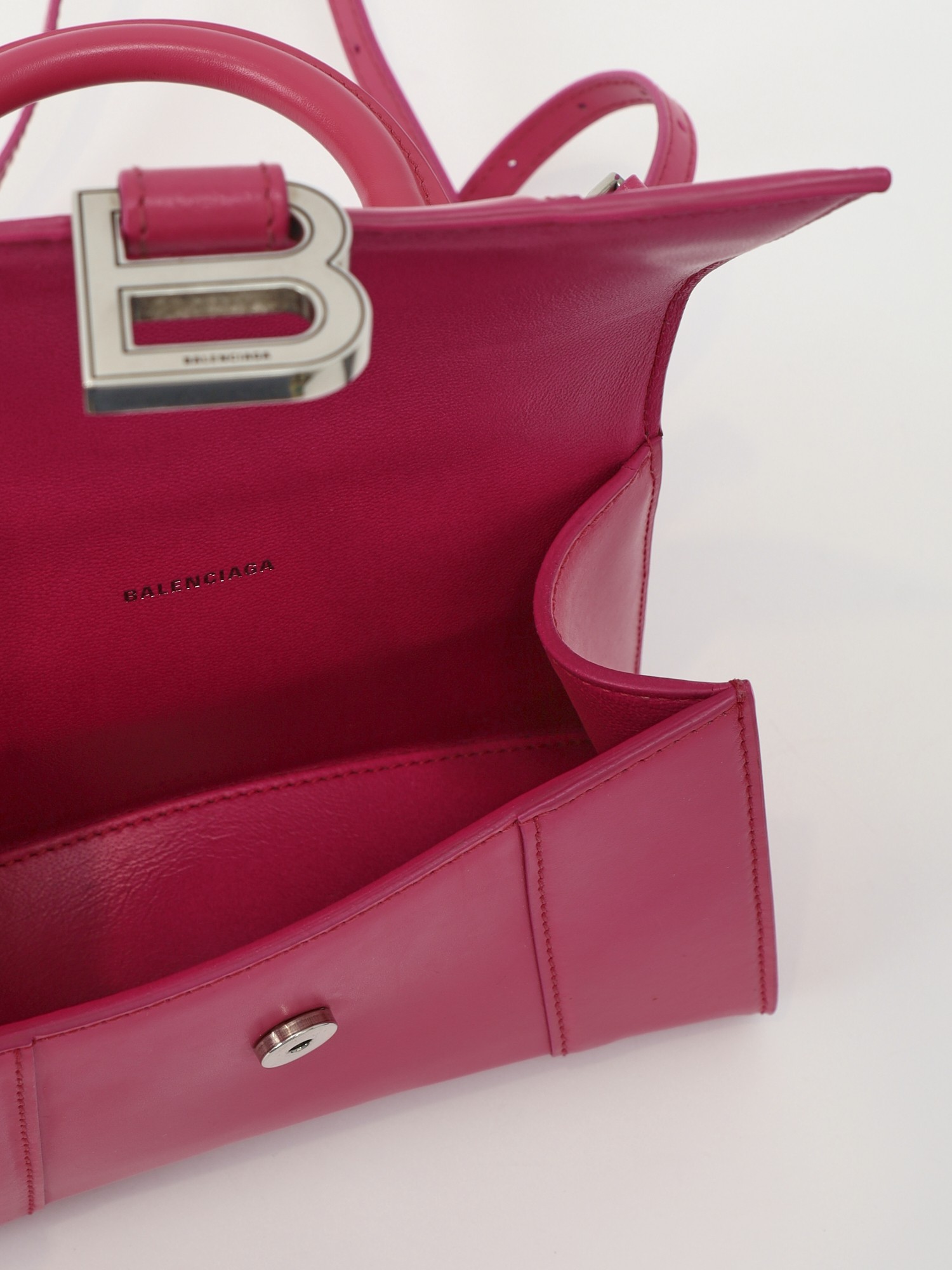 Balenciaga Hourglass 11