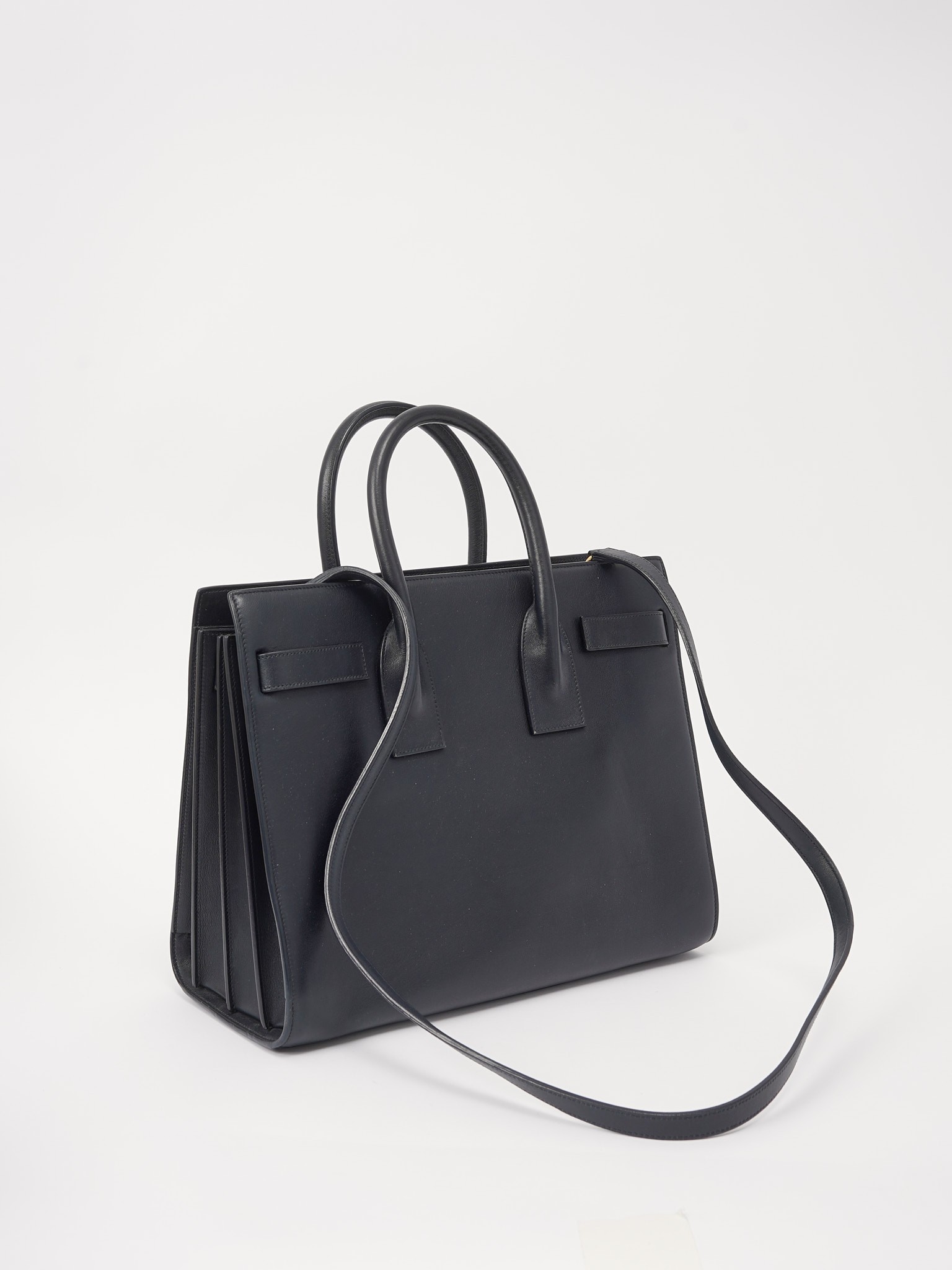 Saint Laurent Sac De Jour 3