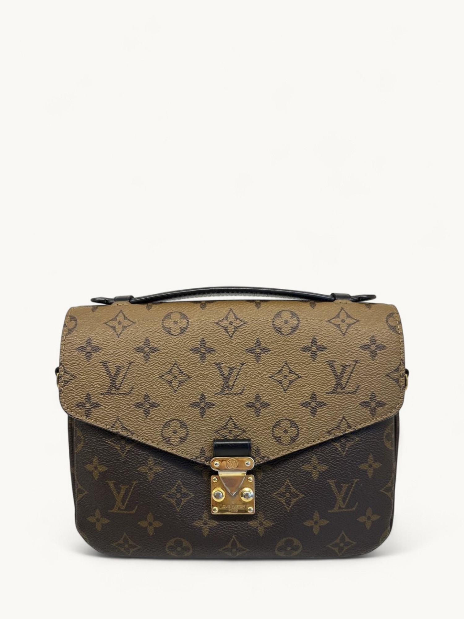 Louis Vuitton Pochette Metis 0