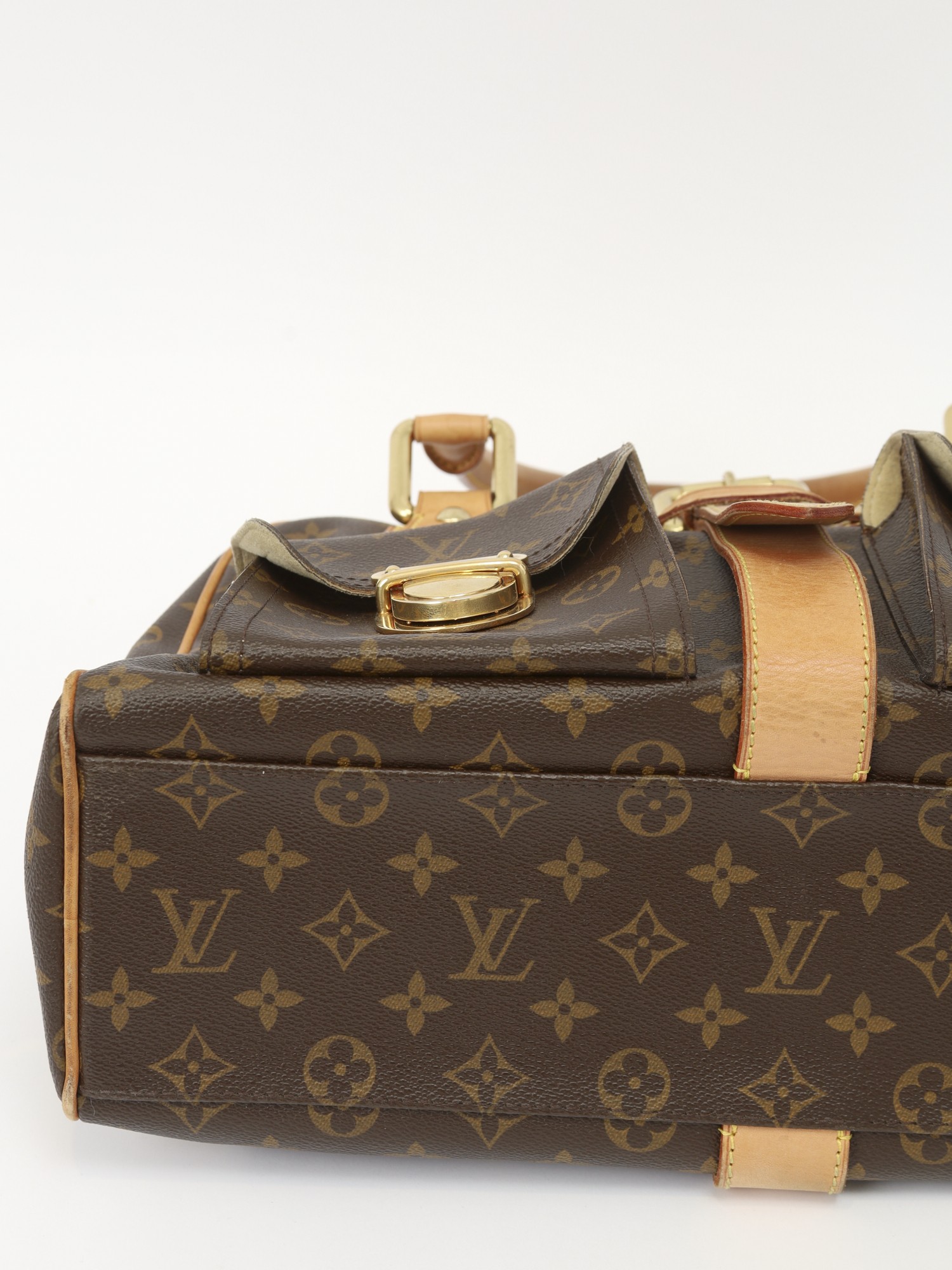 Louis Vuitton Manhattan 8