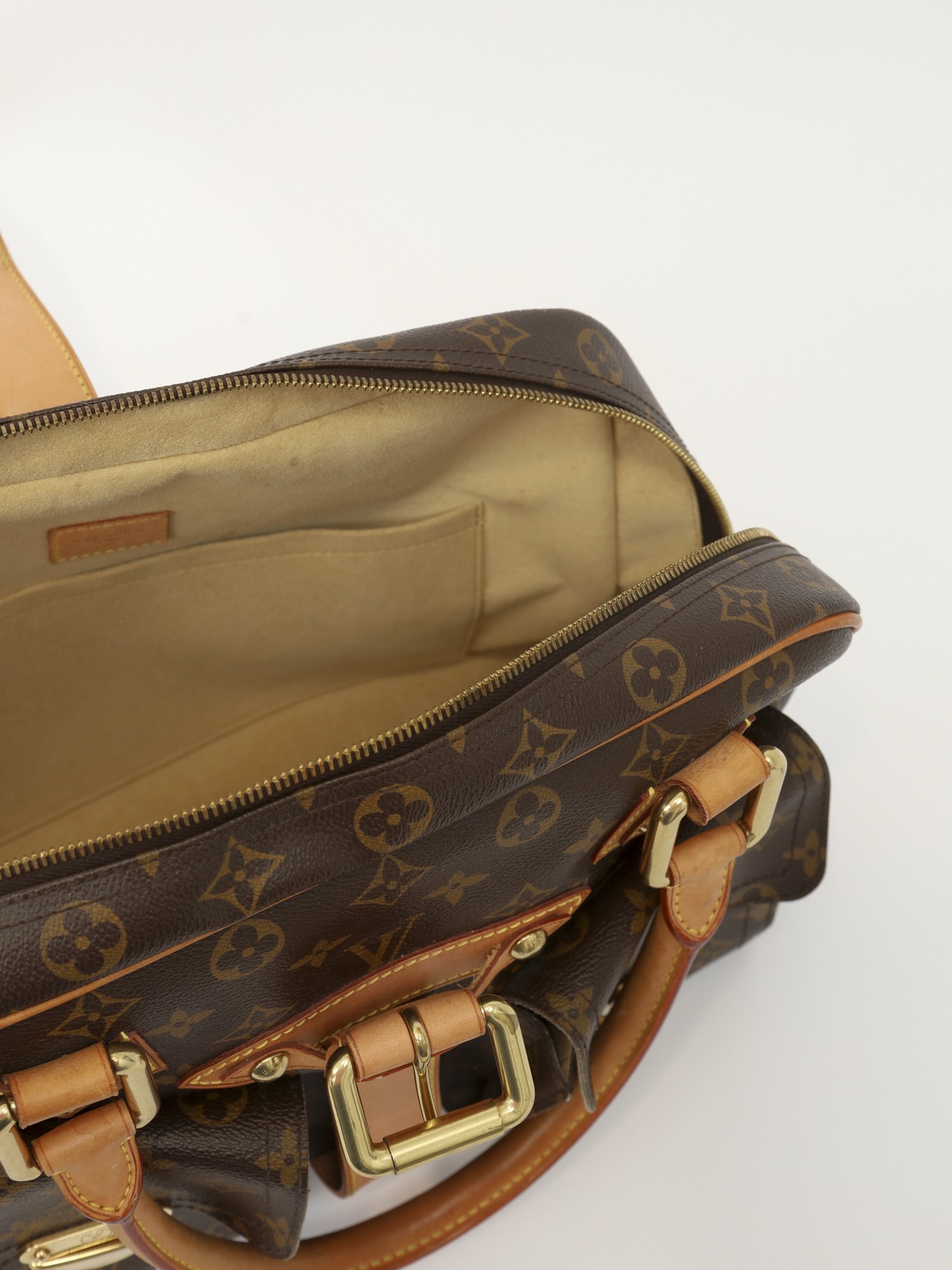 Louis Vuitton Manhattan 14