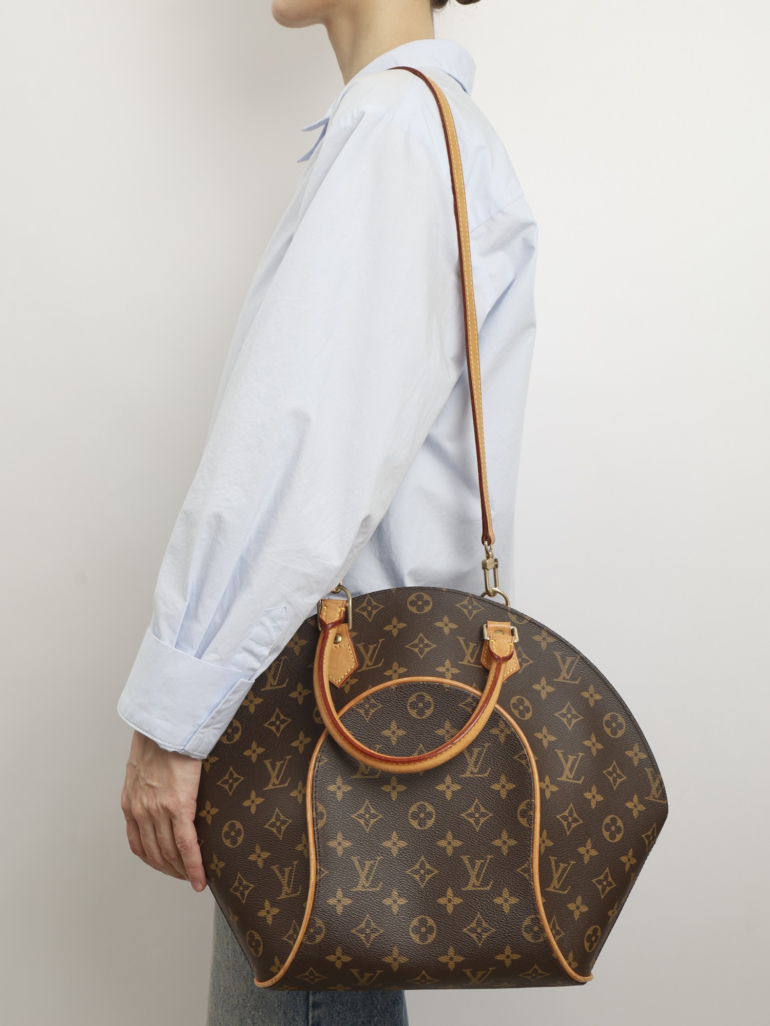 Louis Vuitton Ellipse  2