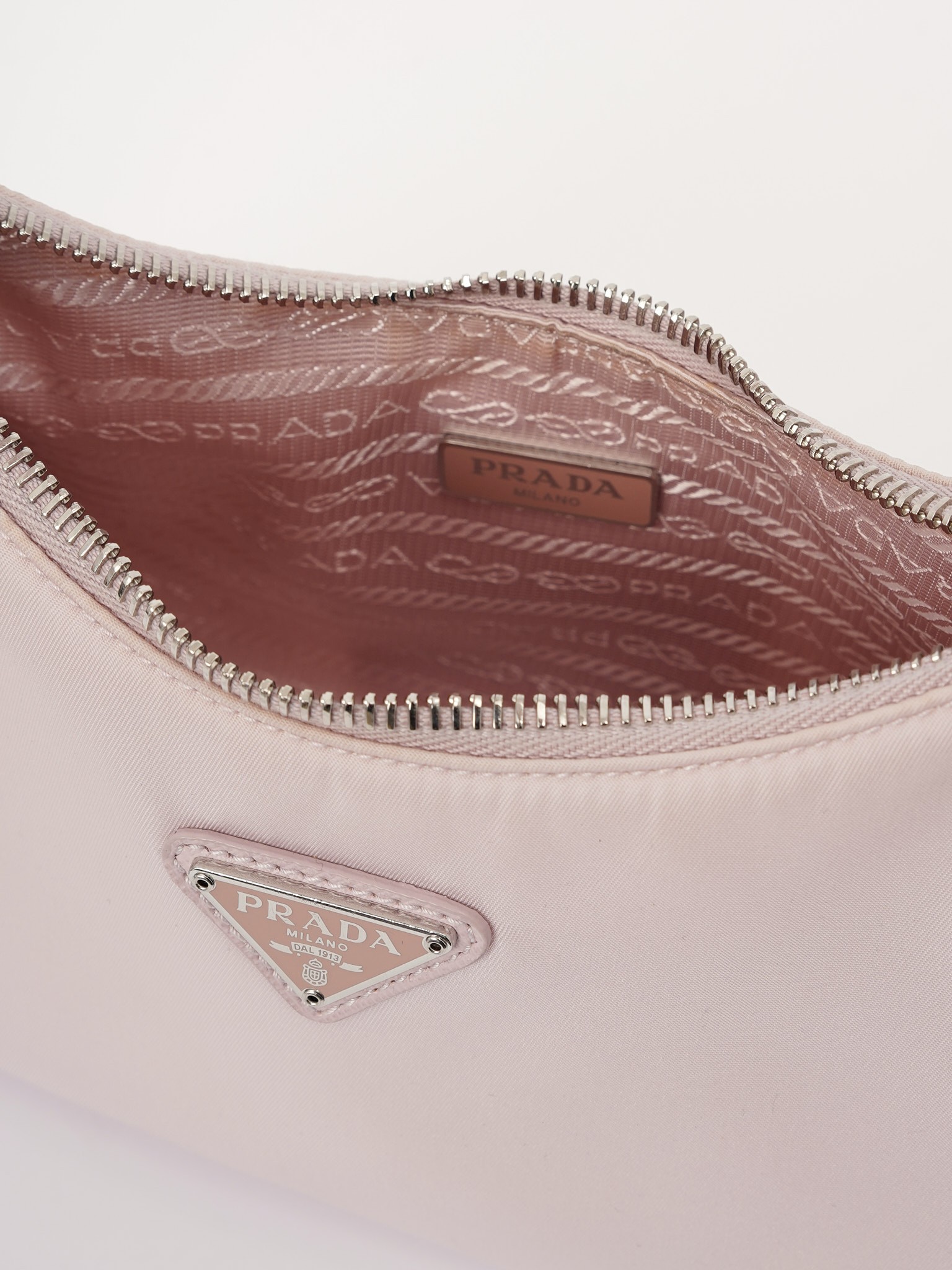 Prada Re-Edition 2005 11