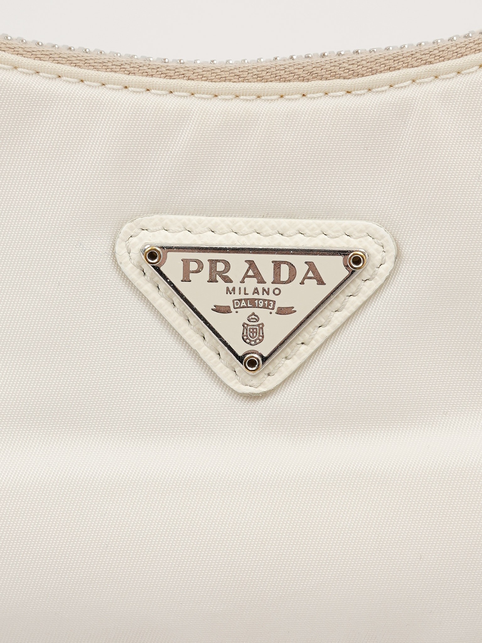 Prada Re-Edition 2005 5