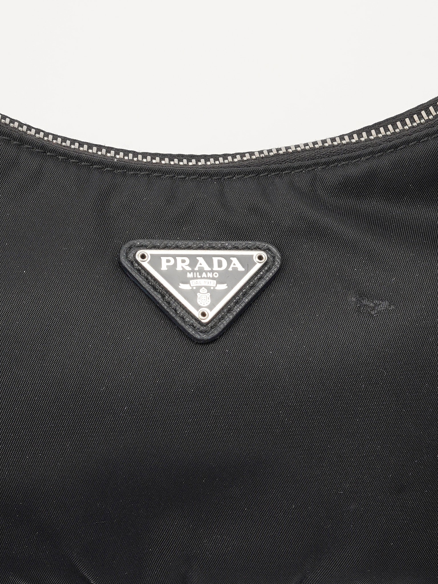 Prada Re-Edition 2005 5