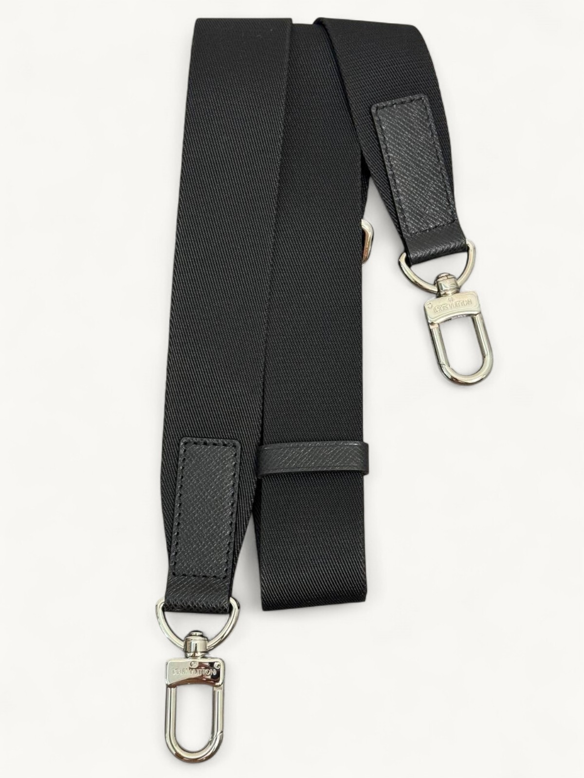 Louis Vuitton Alex 9