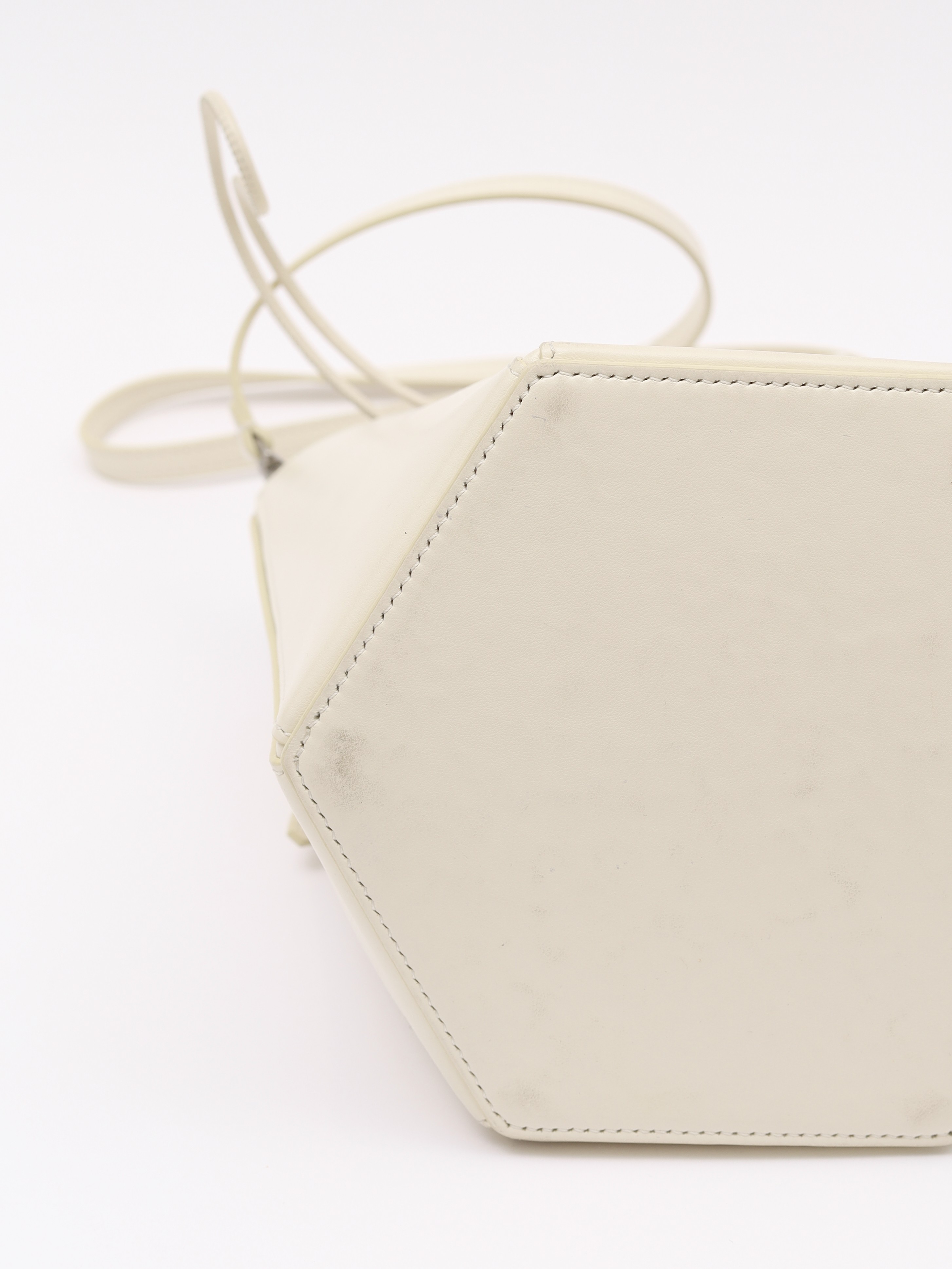 Off-White Leather Bag 9