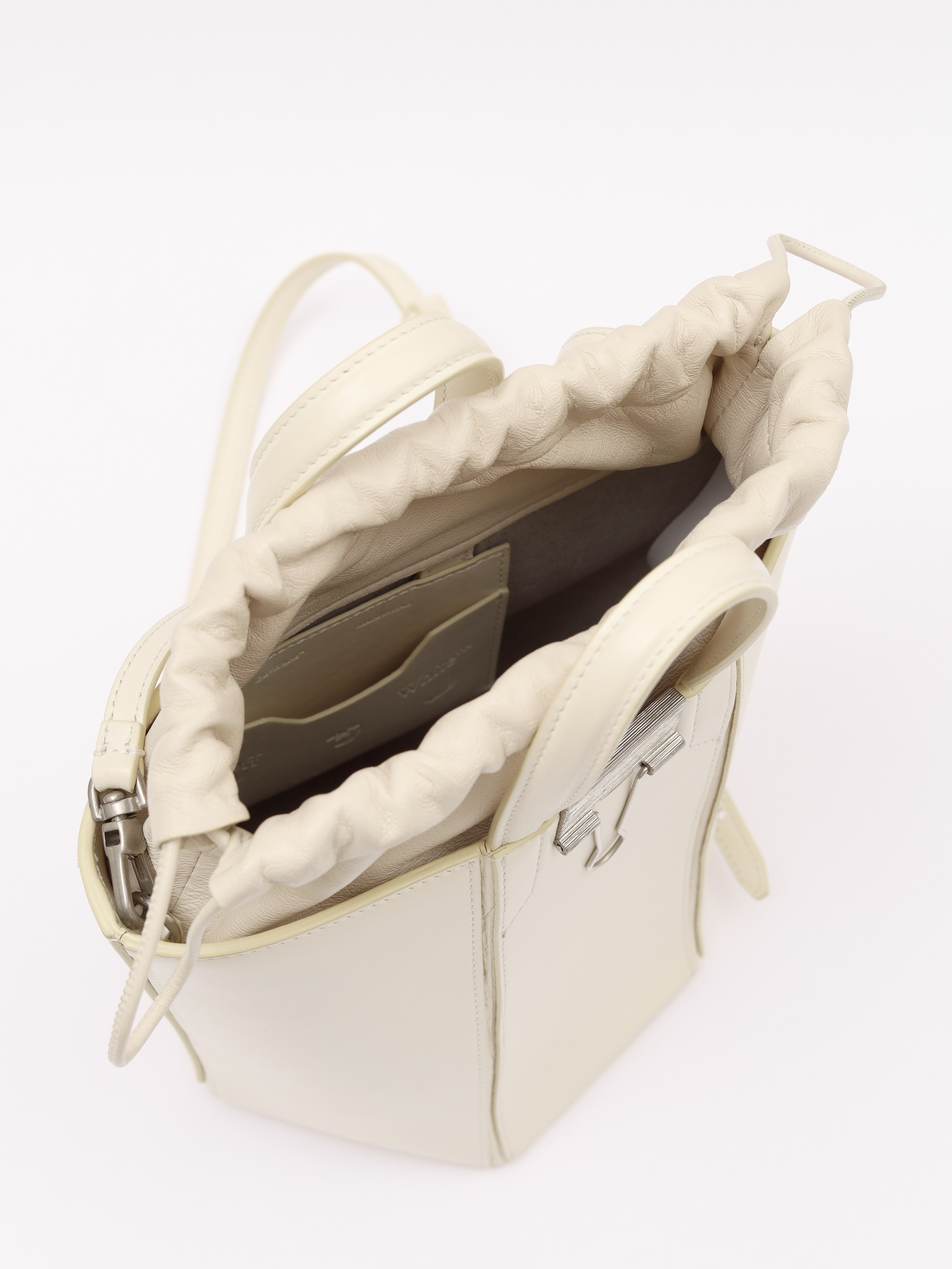 Off-White Leather Bag 11