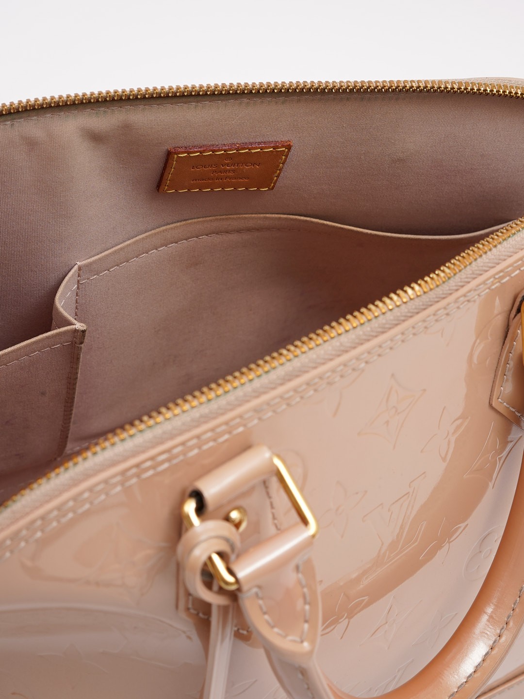 Louis Vuitton Alma 9