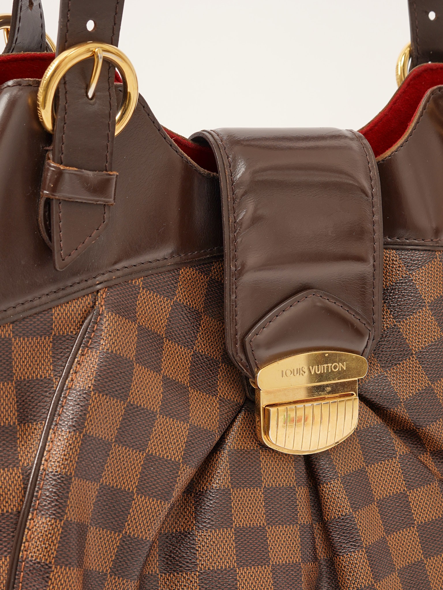 Louis Vuitton Sistina 5