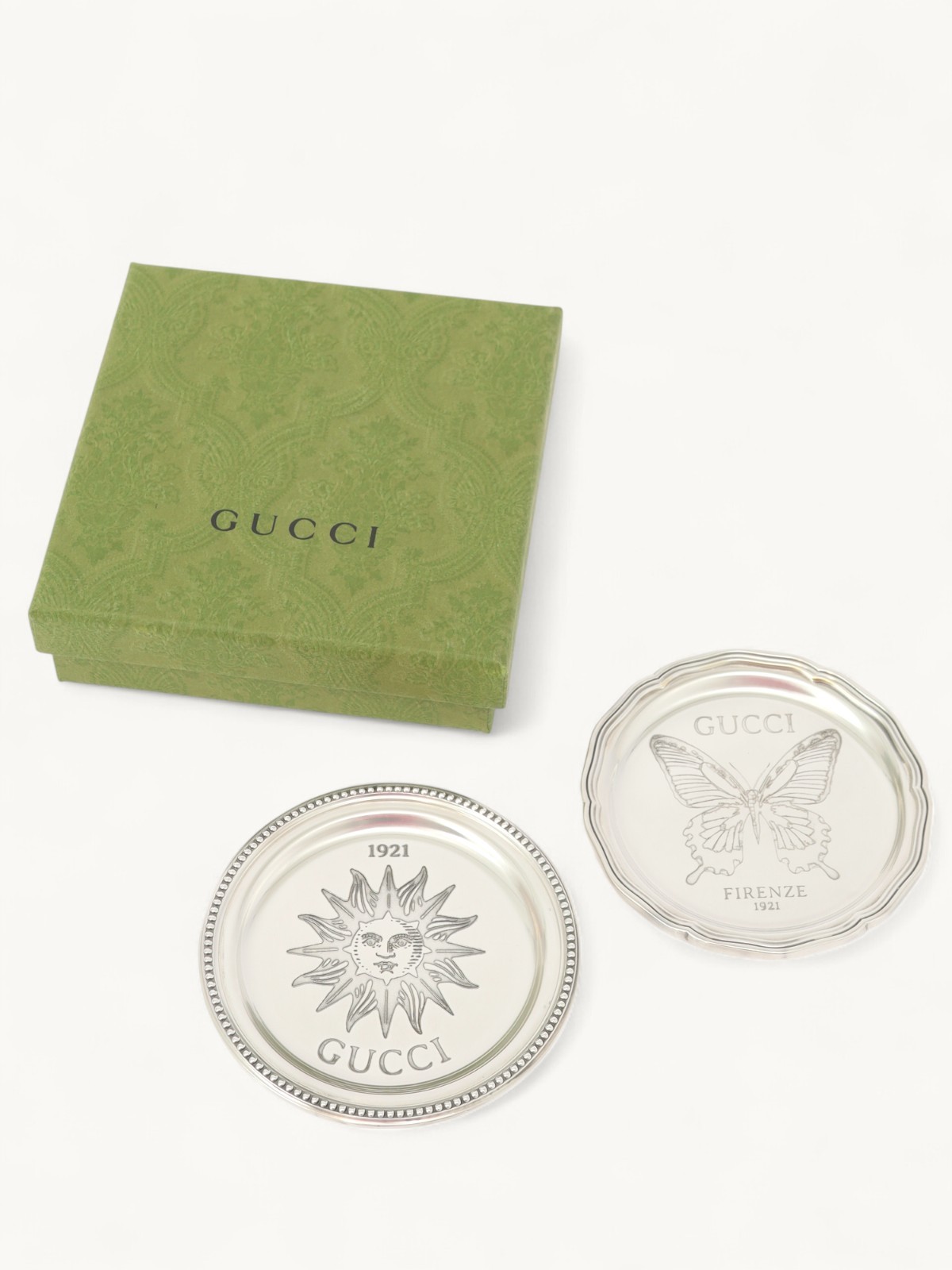 Gucci Set of plates  1