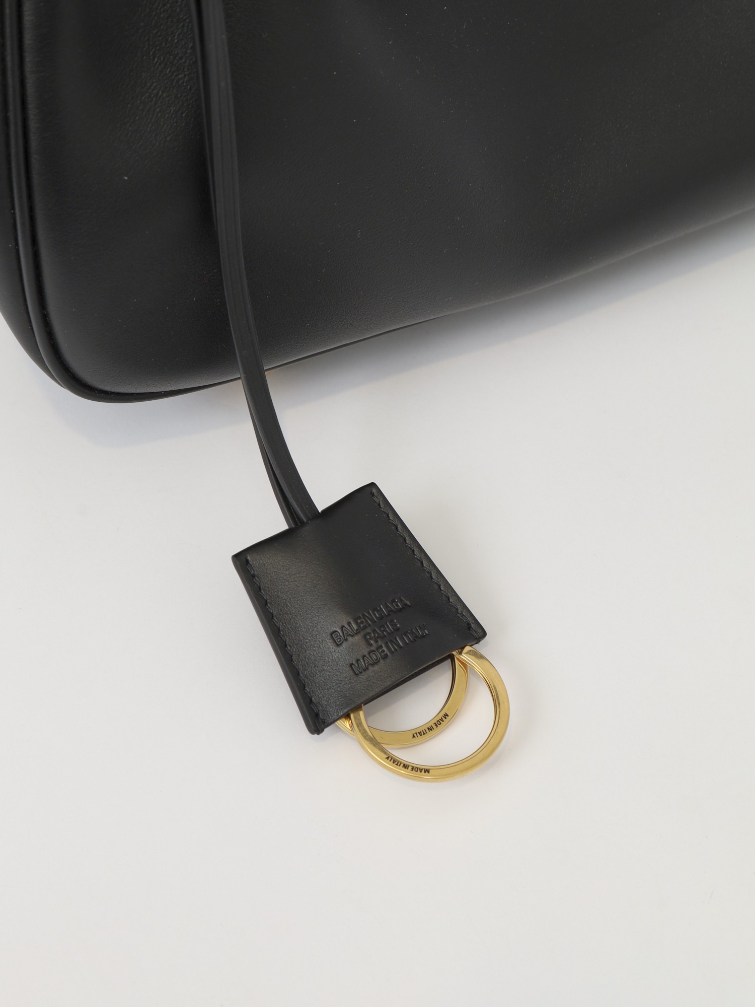 Balenciaga Bel Air 5