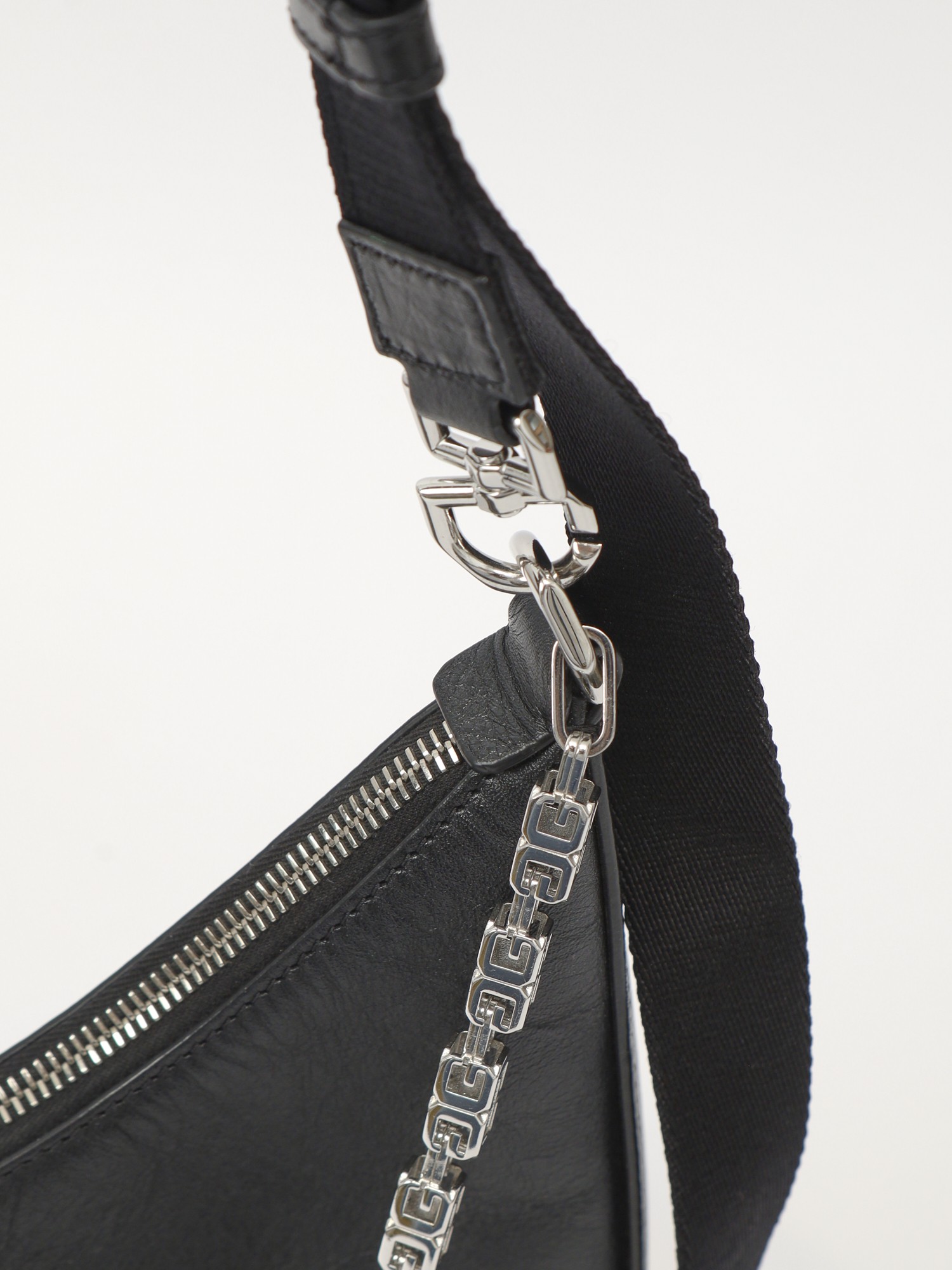 Givenchy Moon Cut Out  7