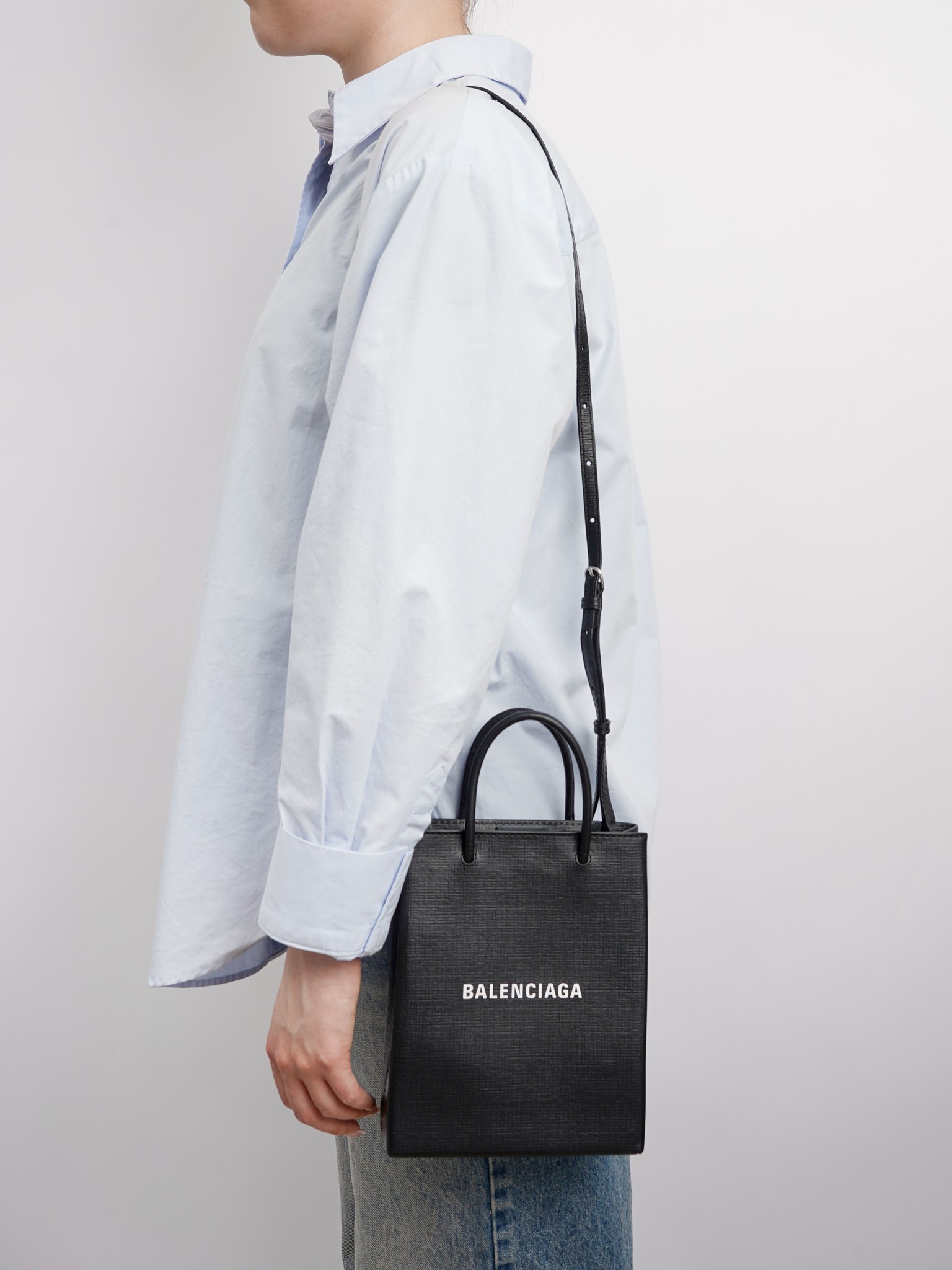 Balenciaga Shopping  2